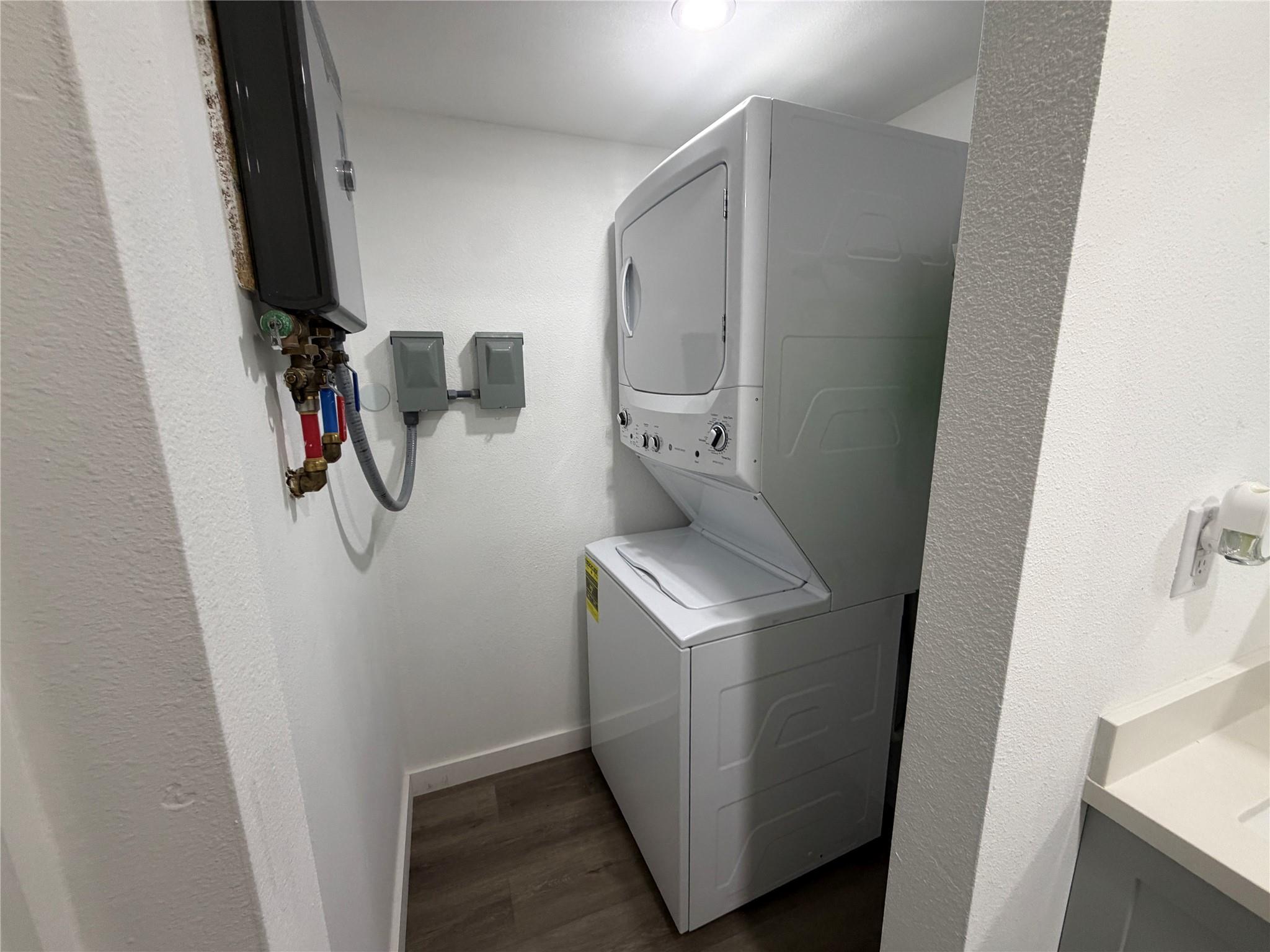 1258 Road 5727