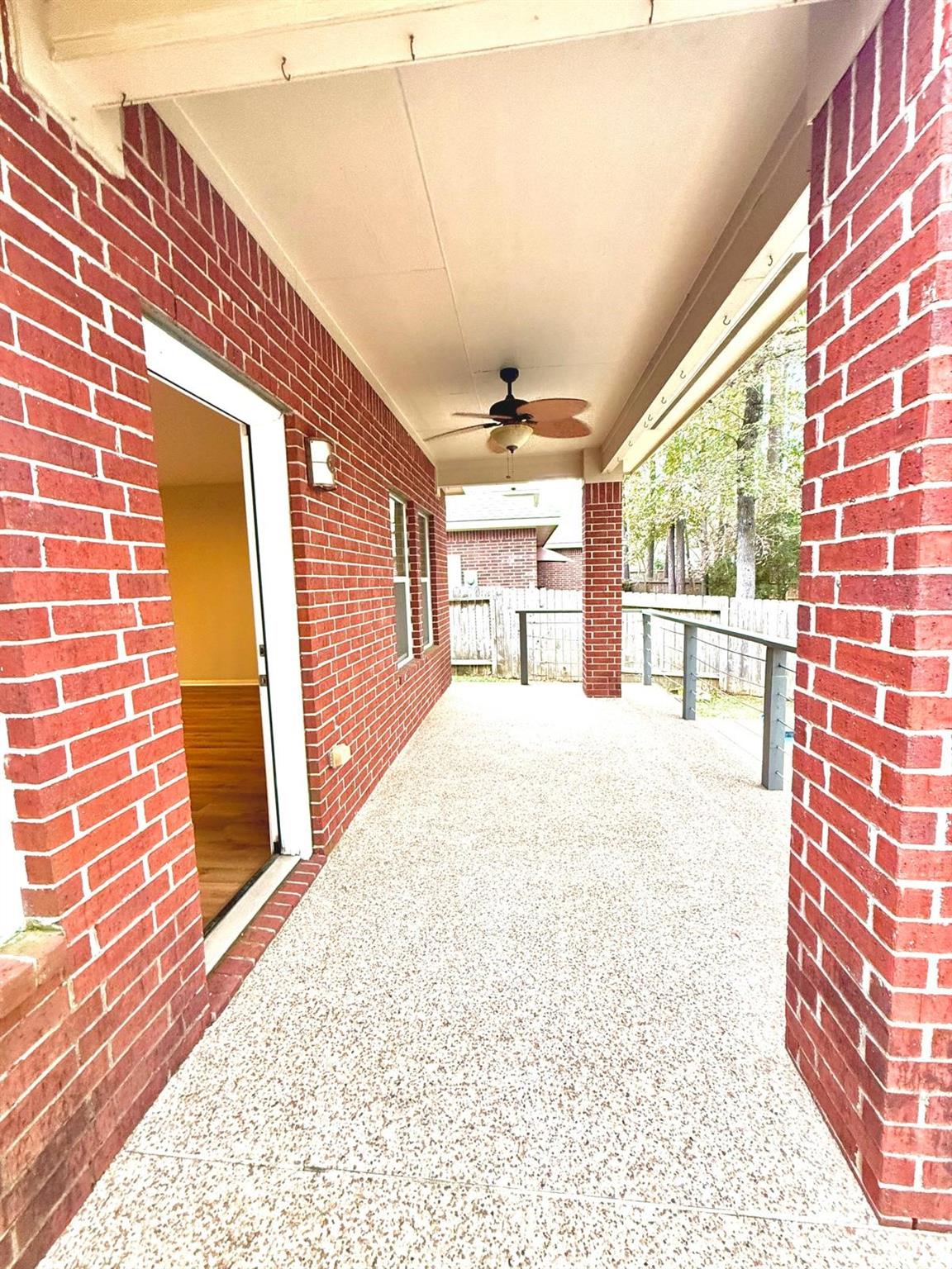 107 W Spindle Tree Circle