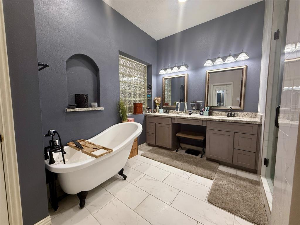 11719 Gray Forest Trail
