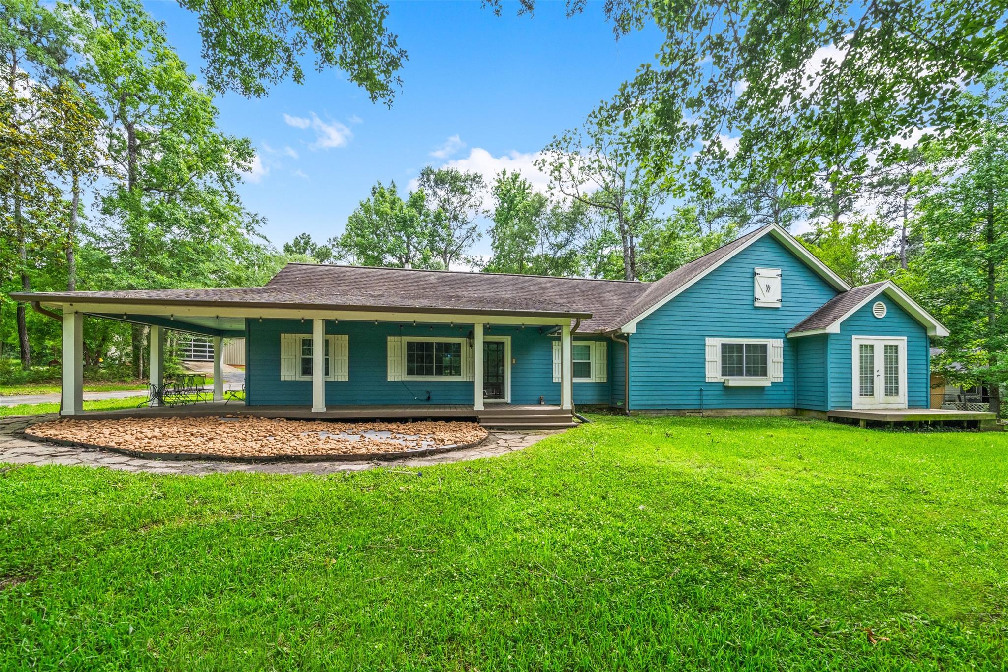 13373 Southshore Drive