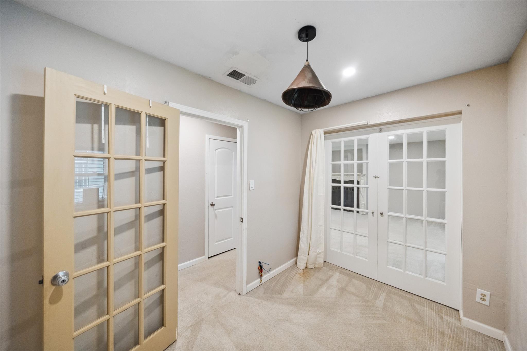 13373 Southshore Drive