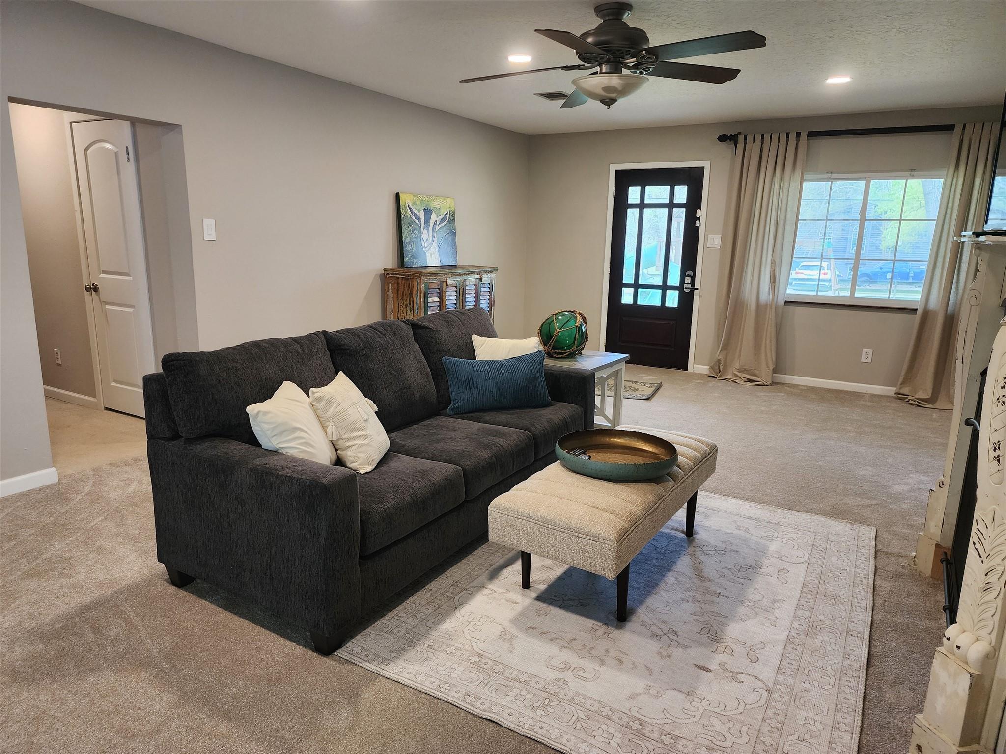 13373 Southshore Drive