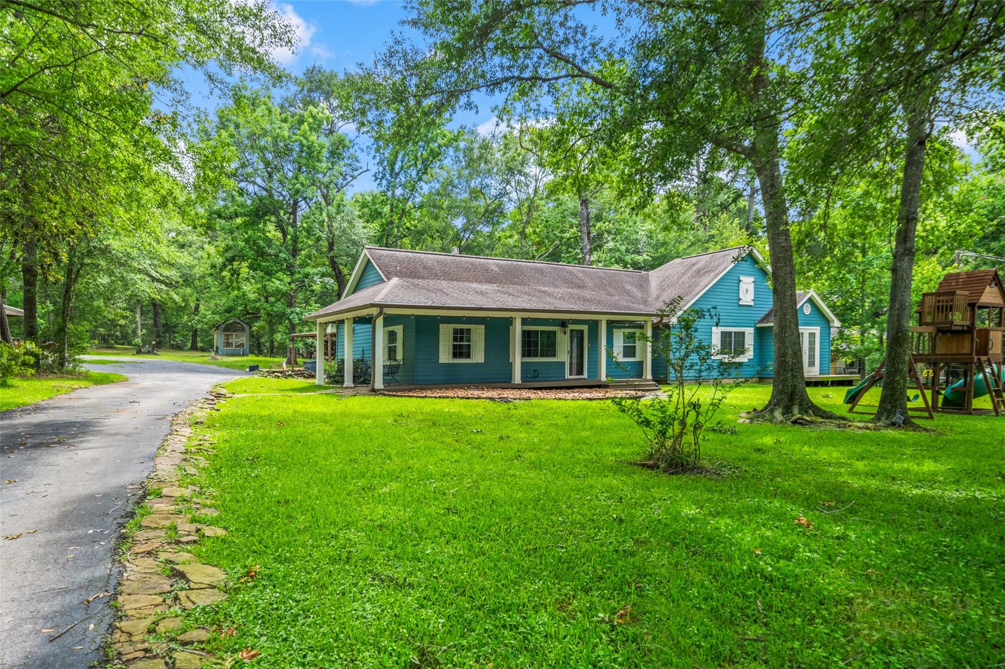 13373 Southshore Drive