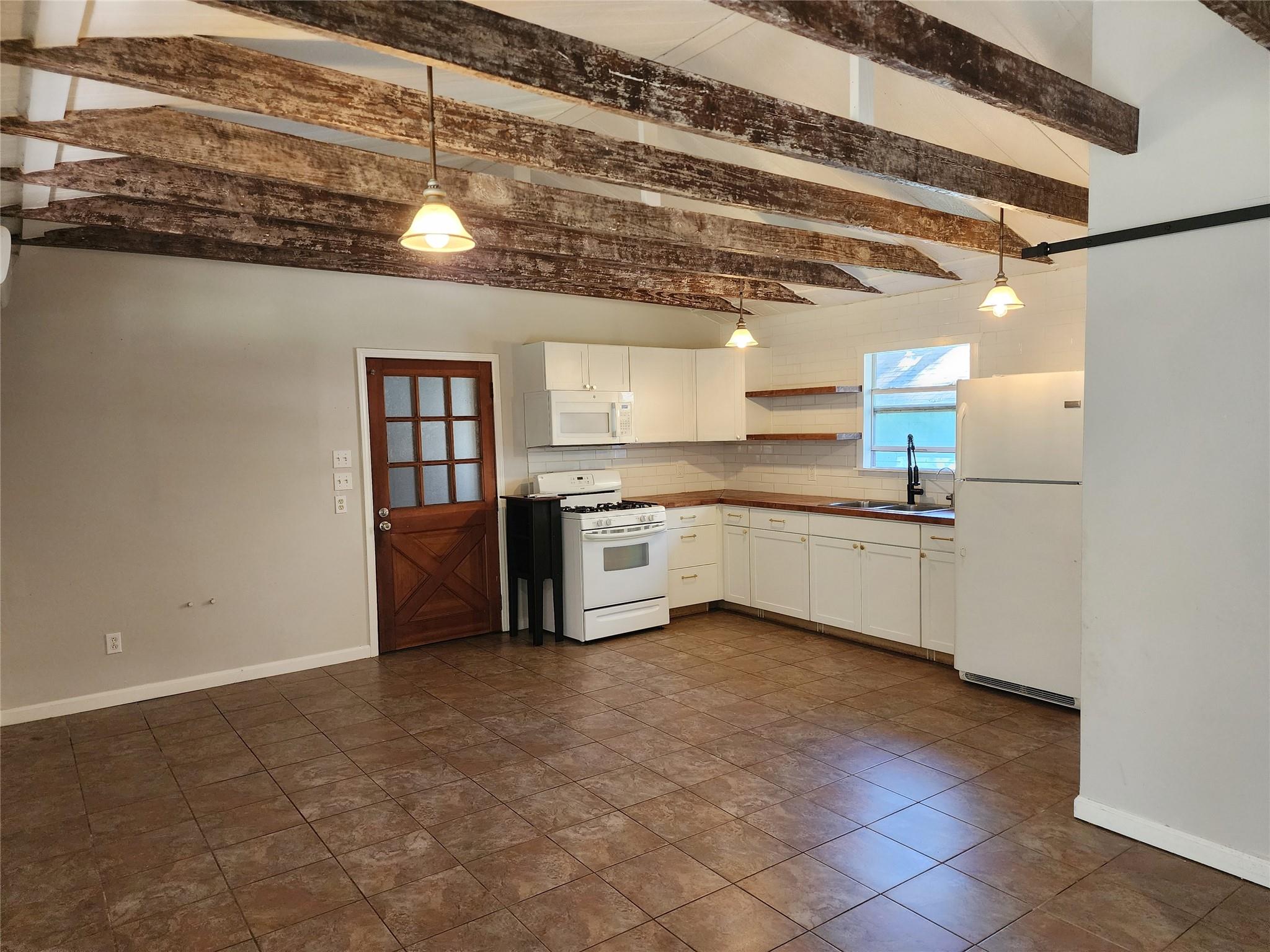 13373 Southshore Drive