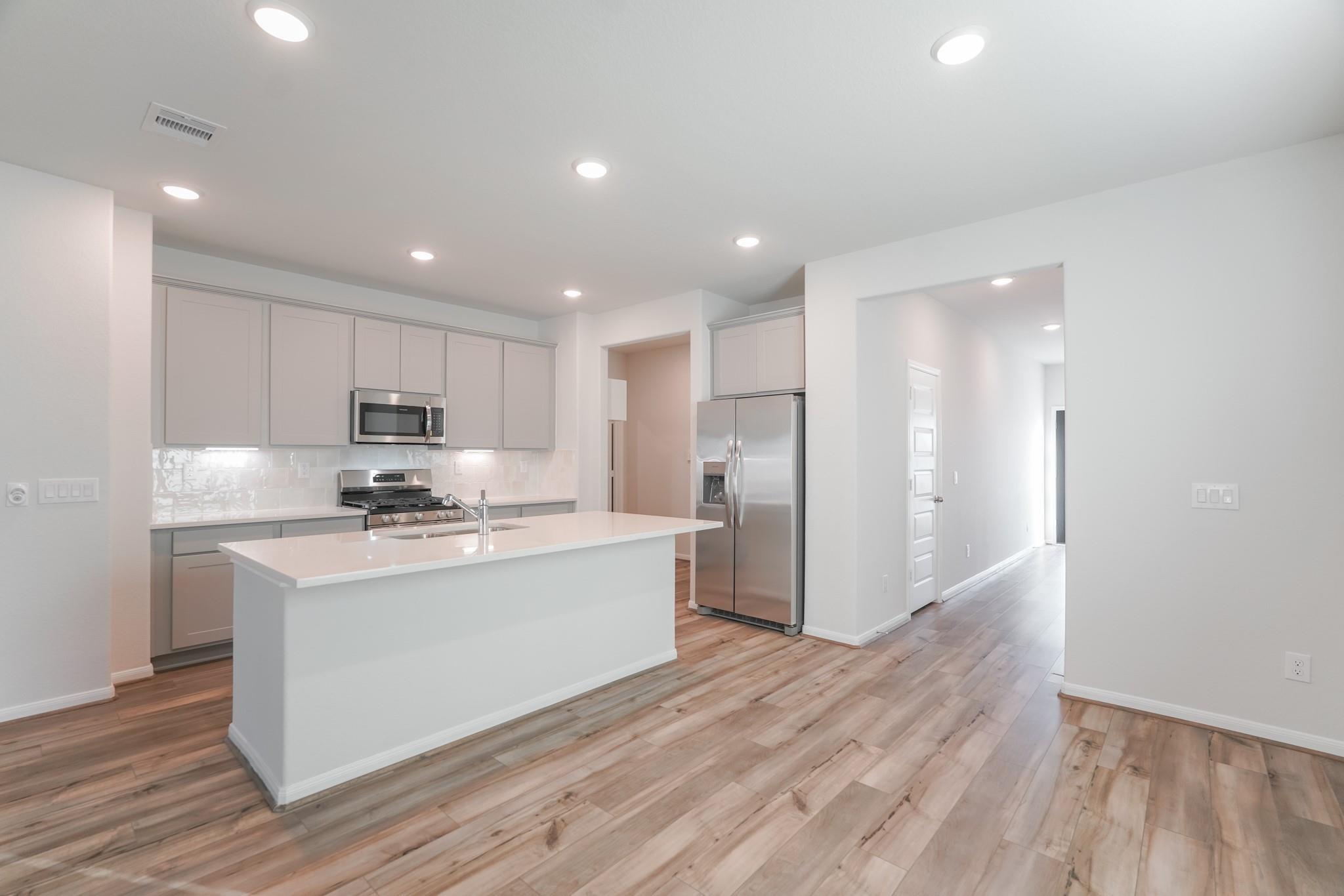 8498 Sweet Cherry In