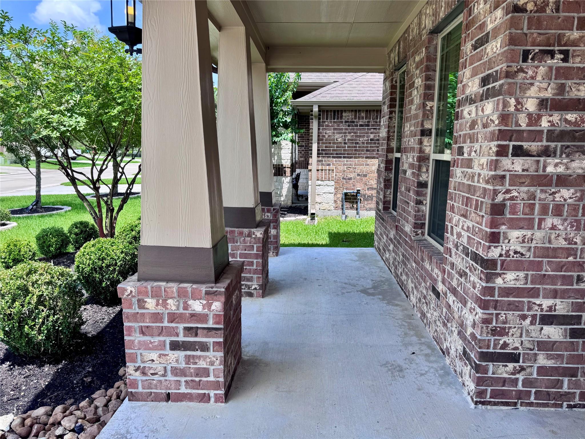 2938 Fox Ledge Court