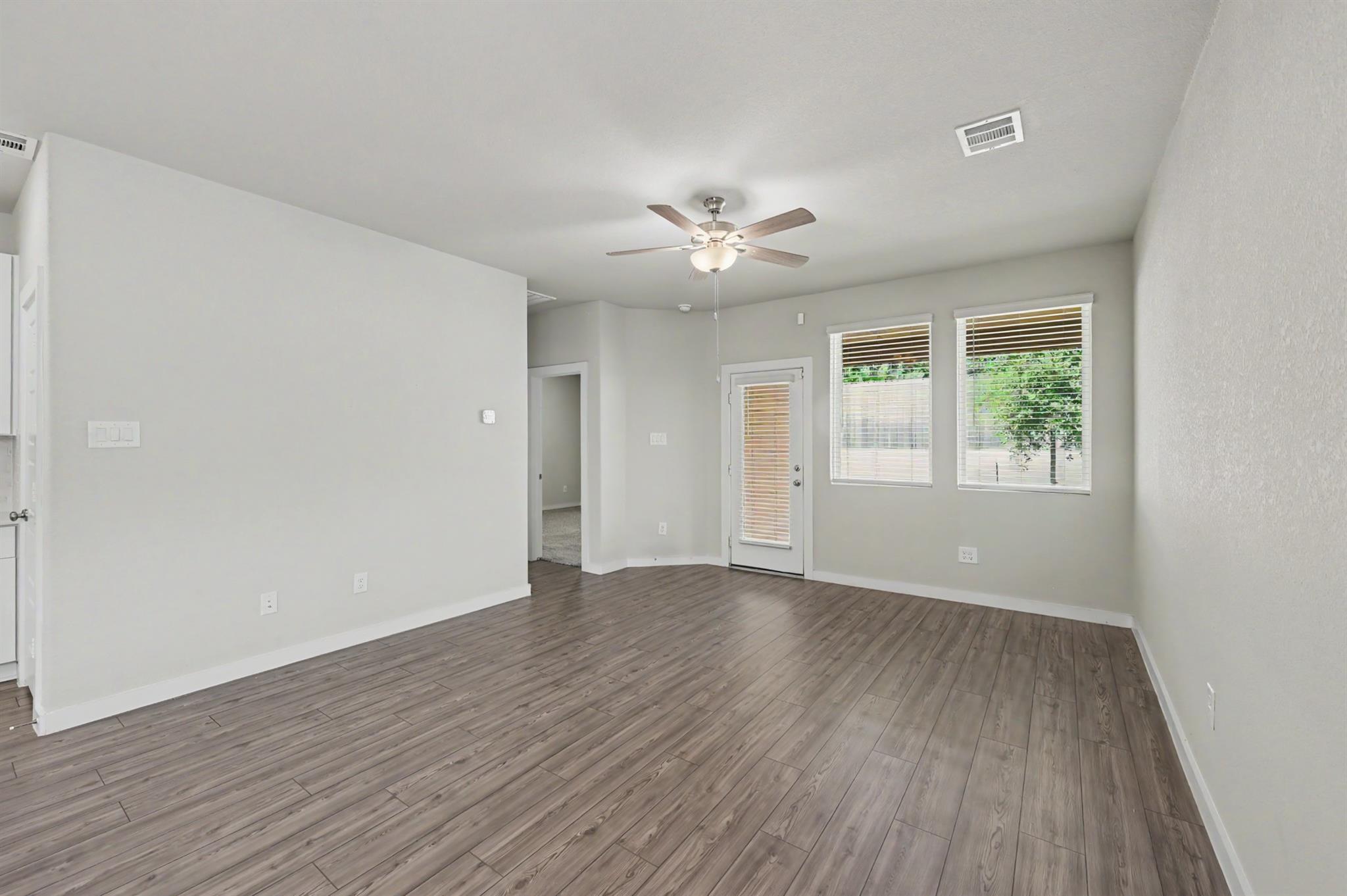 2010 W Darlington Oak Court
