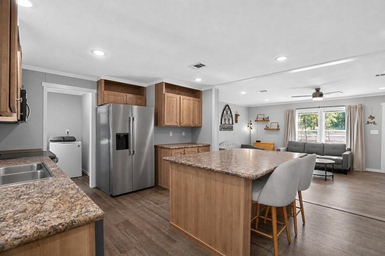 10 Oakwood Drive