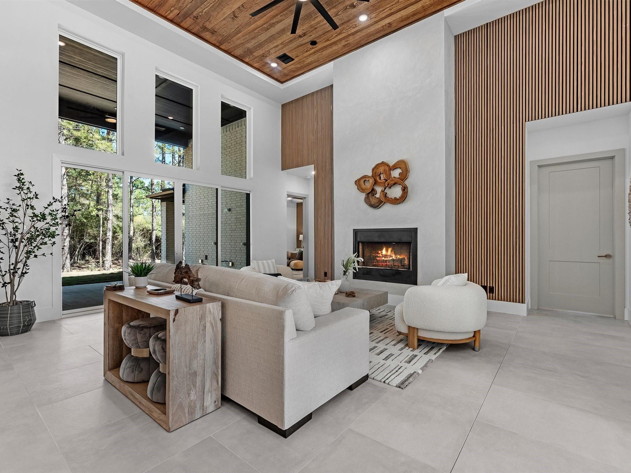 25096 Seguin Trail