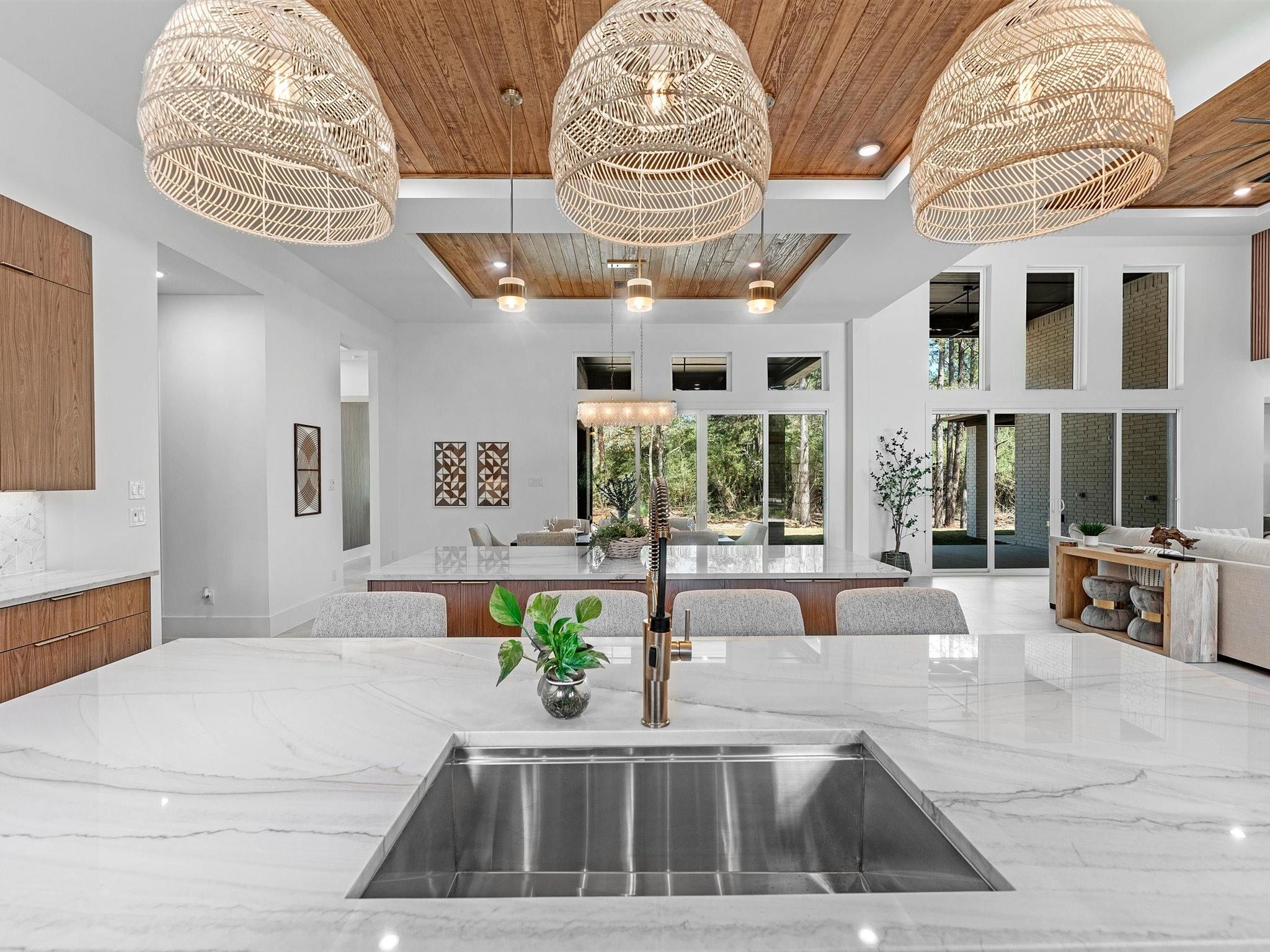 25096 Seguin Trail