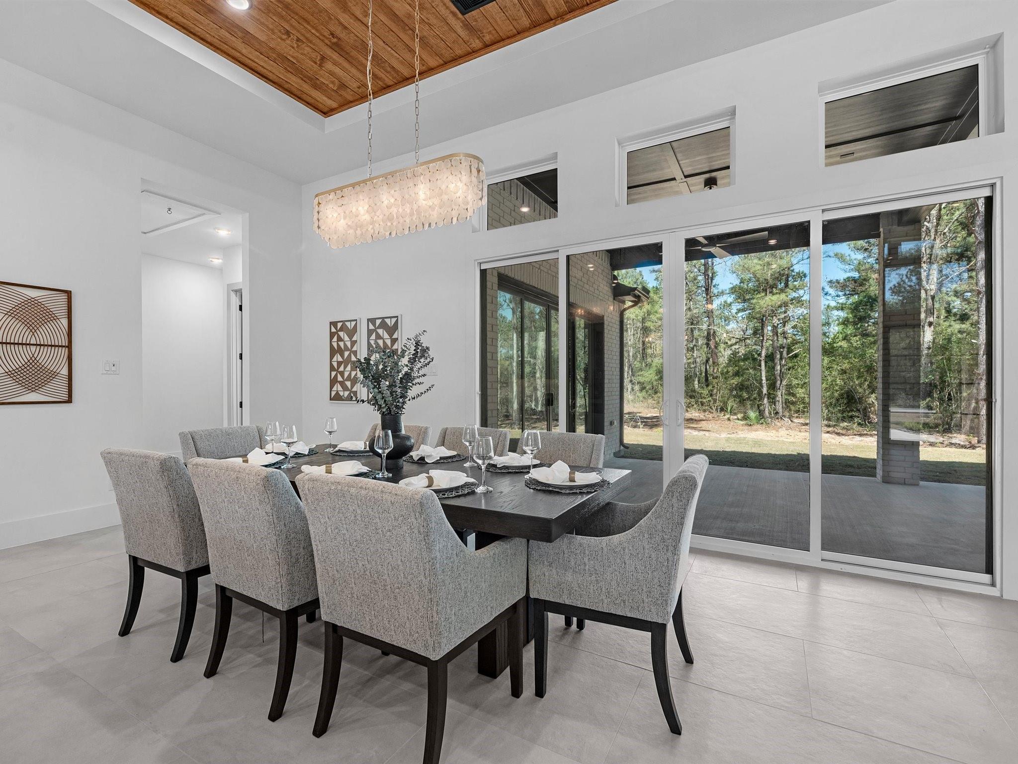 25096 Seguin Trail