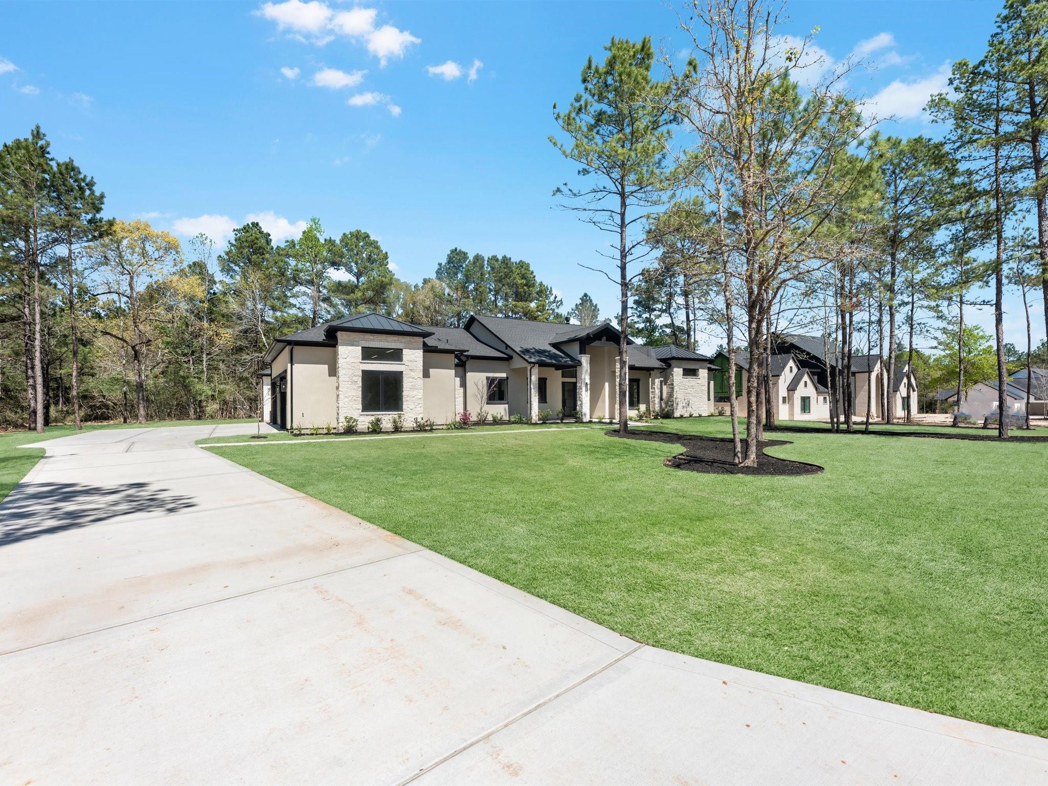 25096 Seguin Trail
