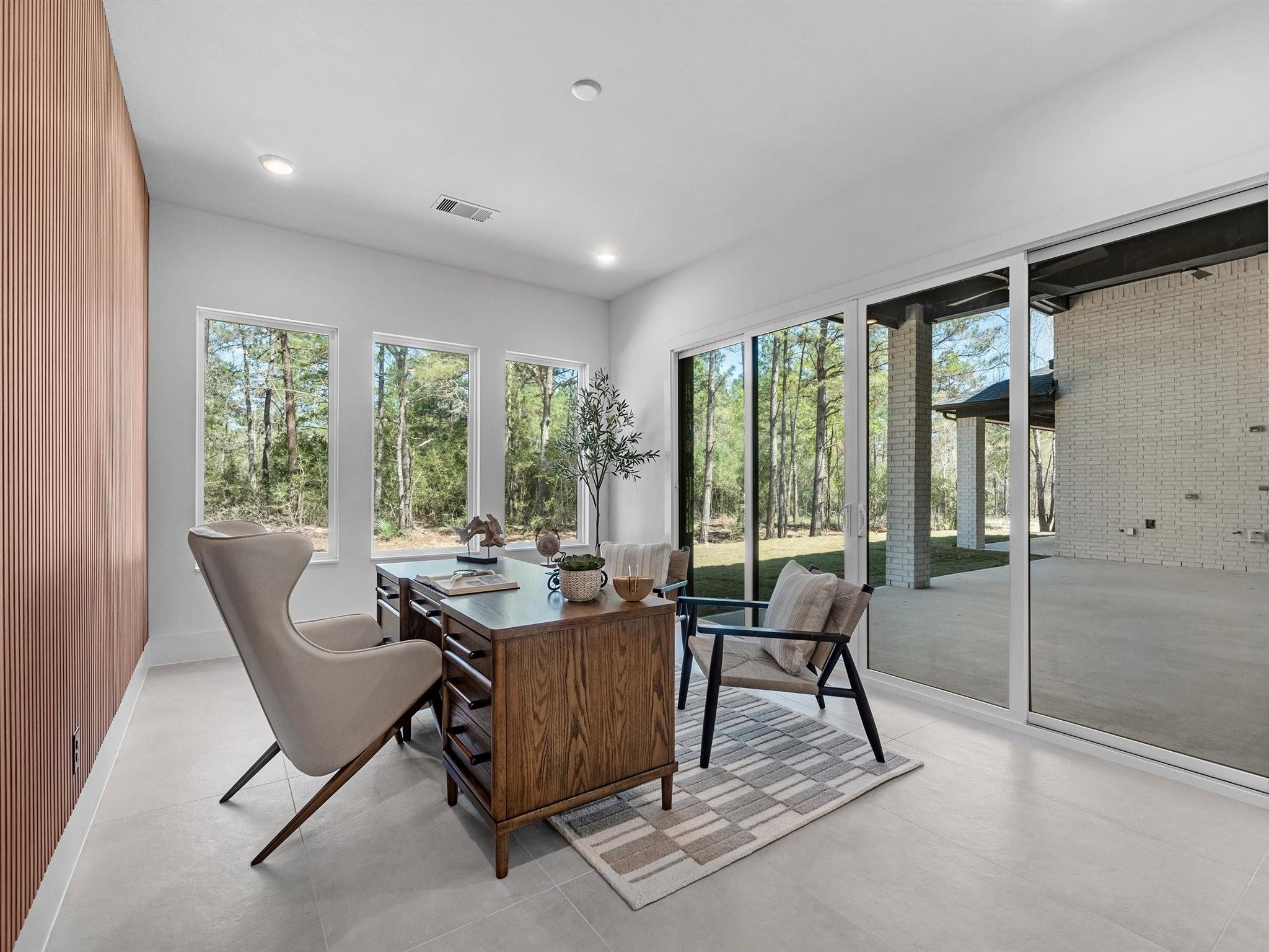 25096 Seguin Trail