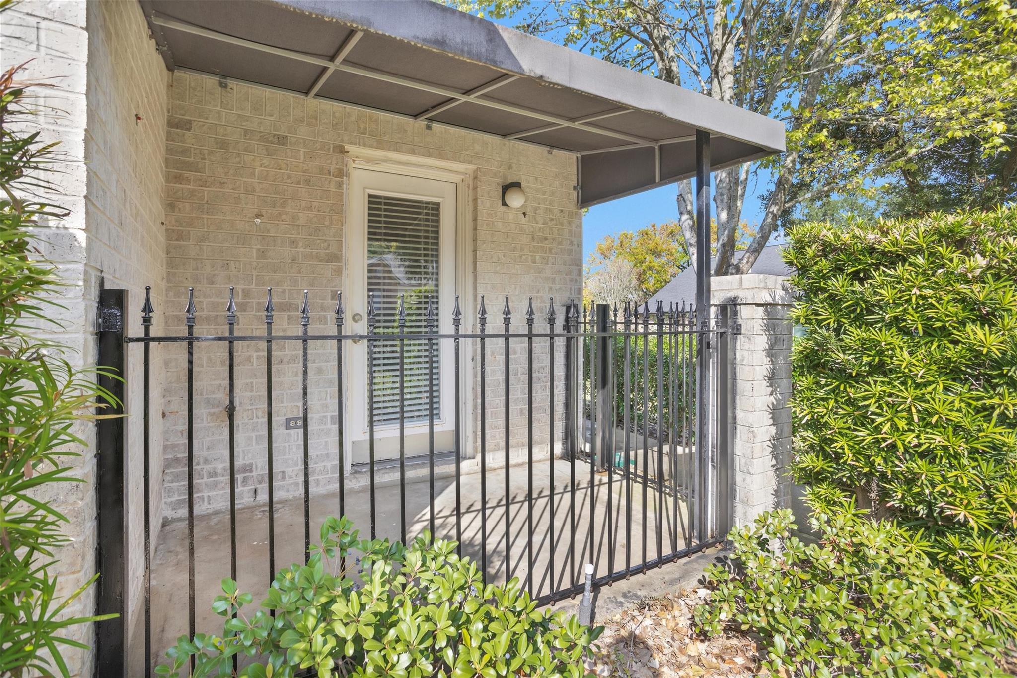 106 Fairway View Court