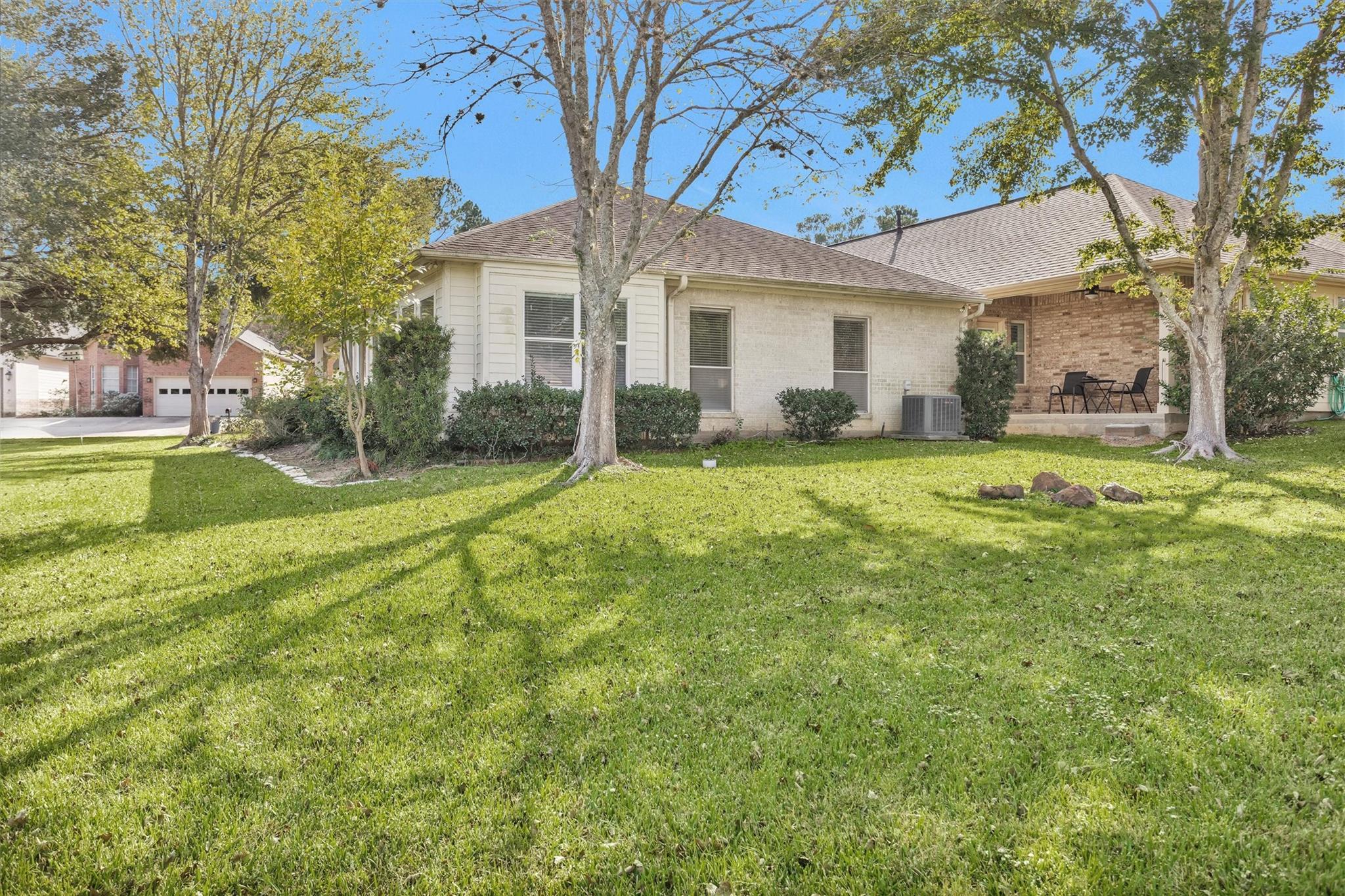 106 Fairway View Court