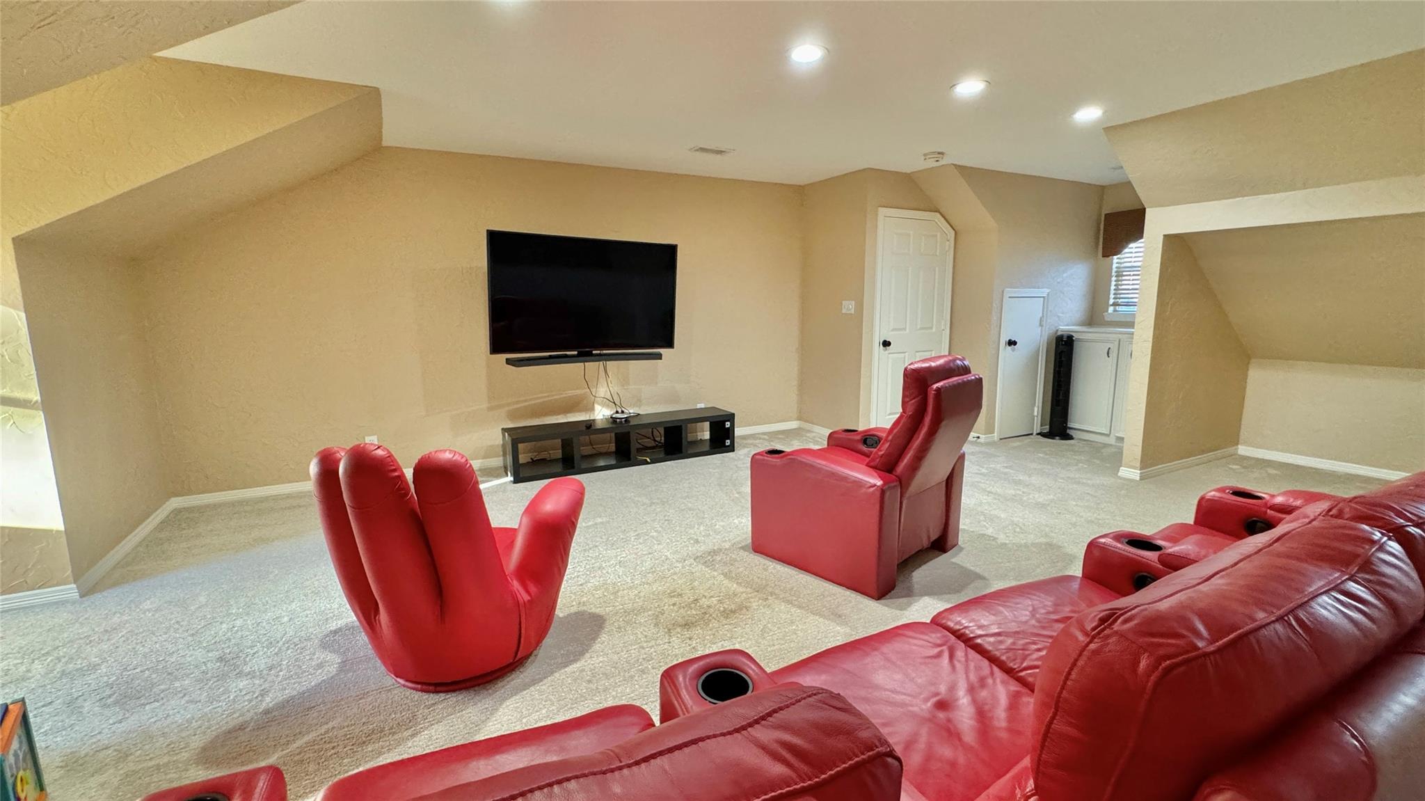 15216 Saddlewood Drive