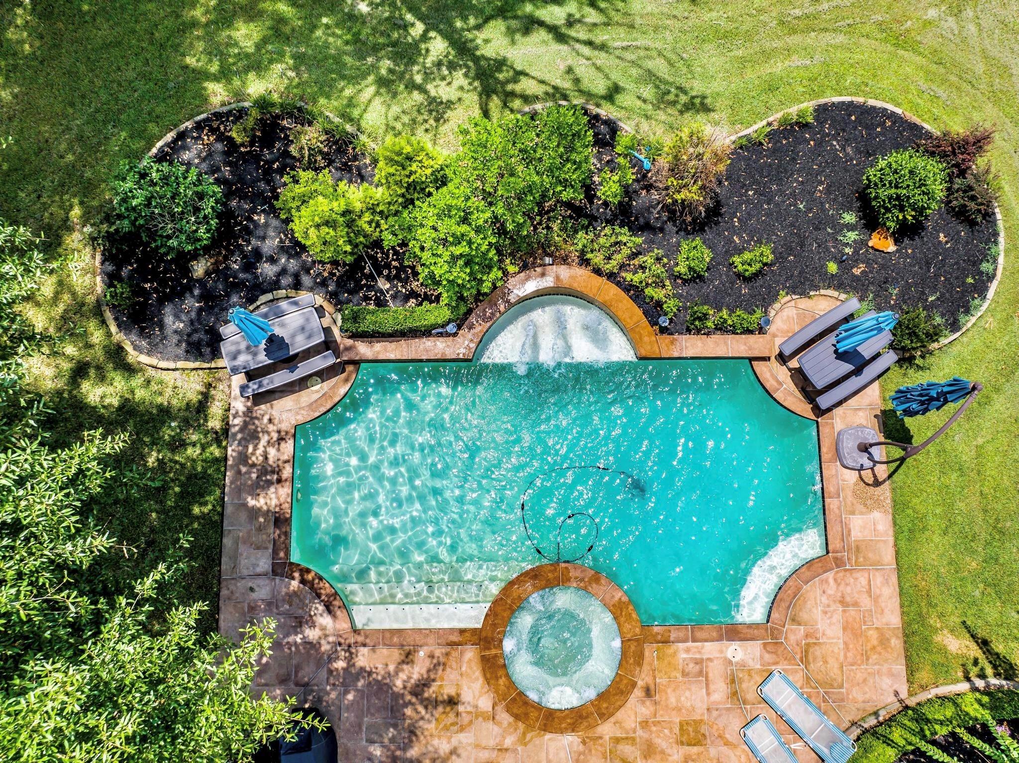 15216 Saddlewood Drive