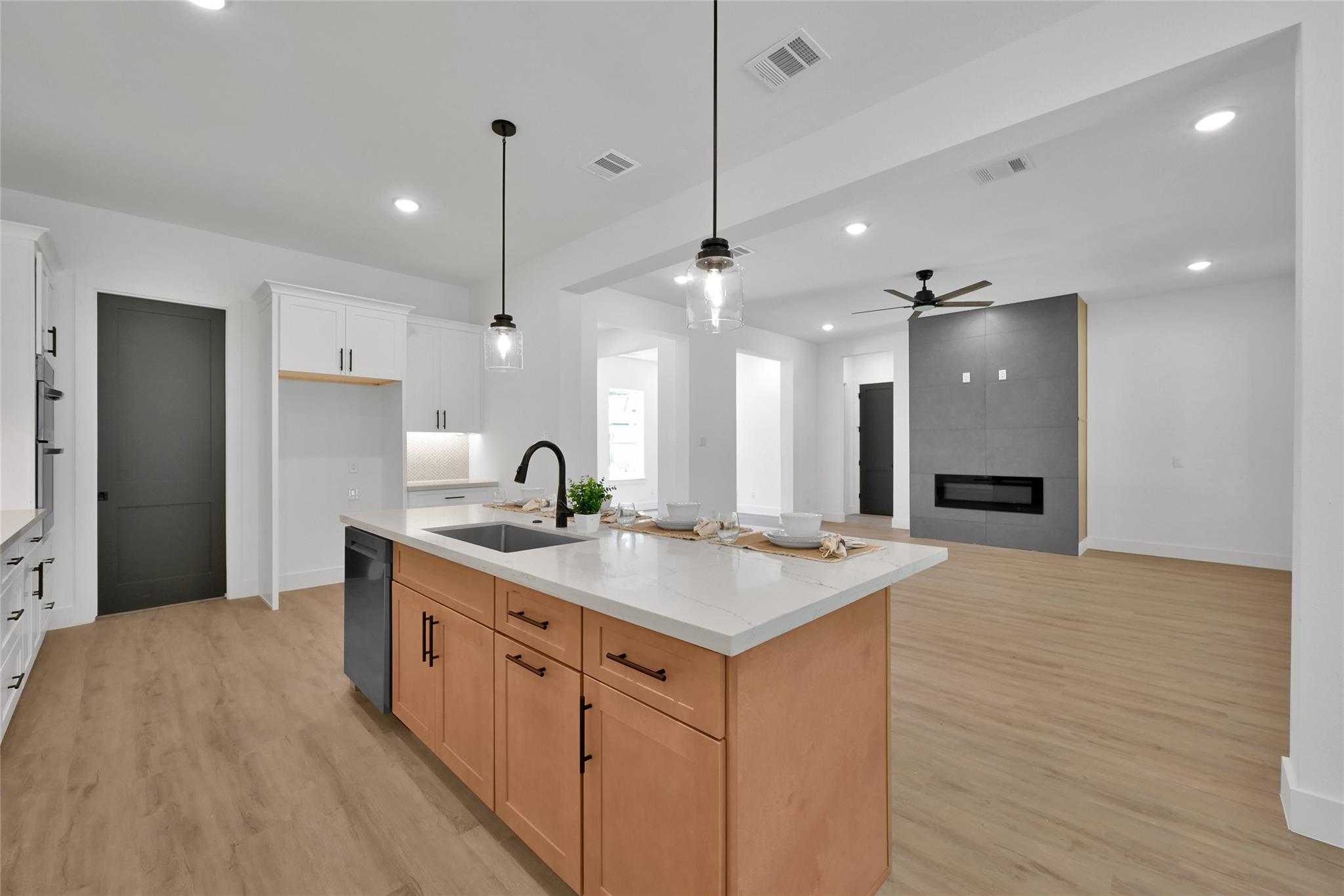 6422 Sugar Bush Drive