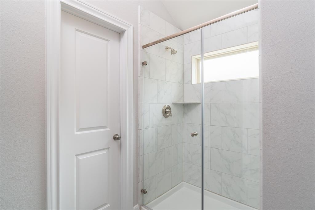 18219 Willow Edge Drive