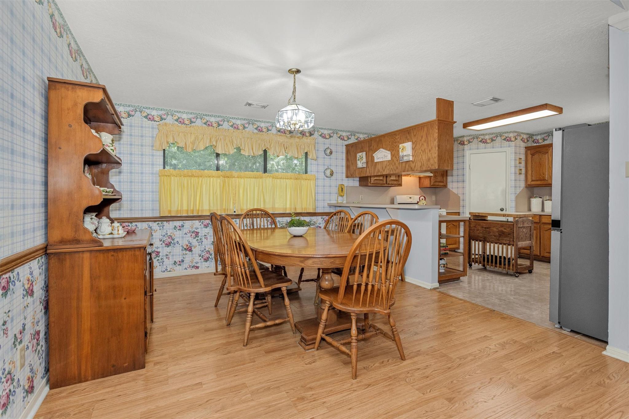 4114 Sweetgum Drive