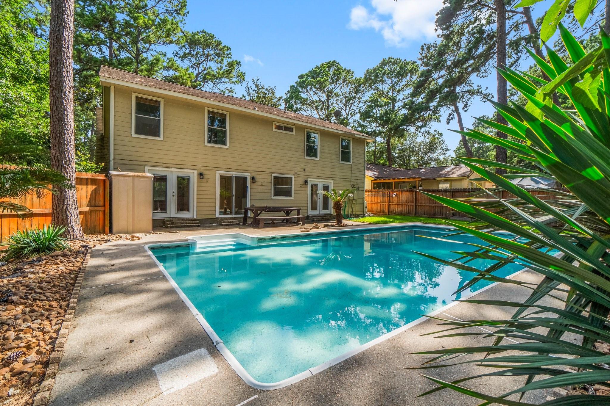6 Fairmeade Drive