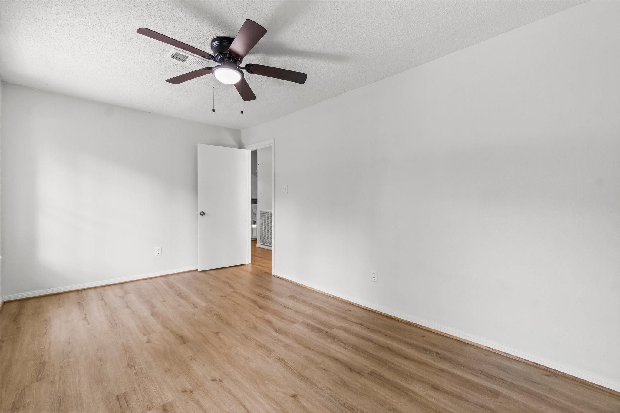 6 Fairmeade Drive