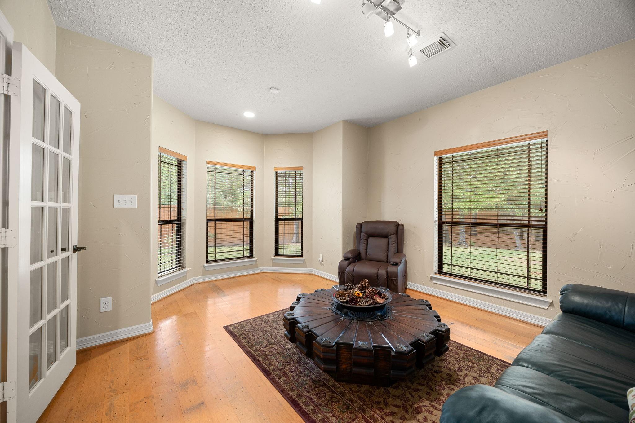 28618 Benders Crossing Drive