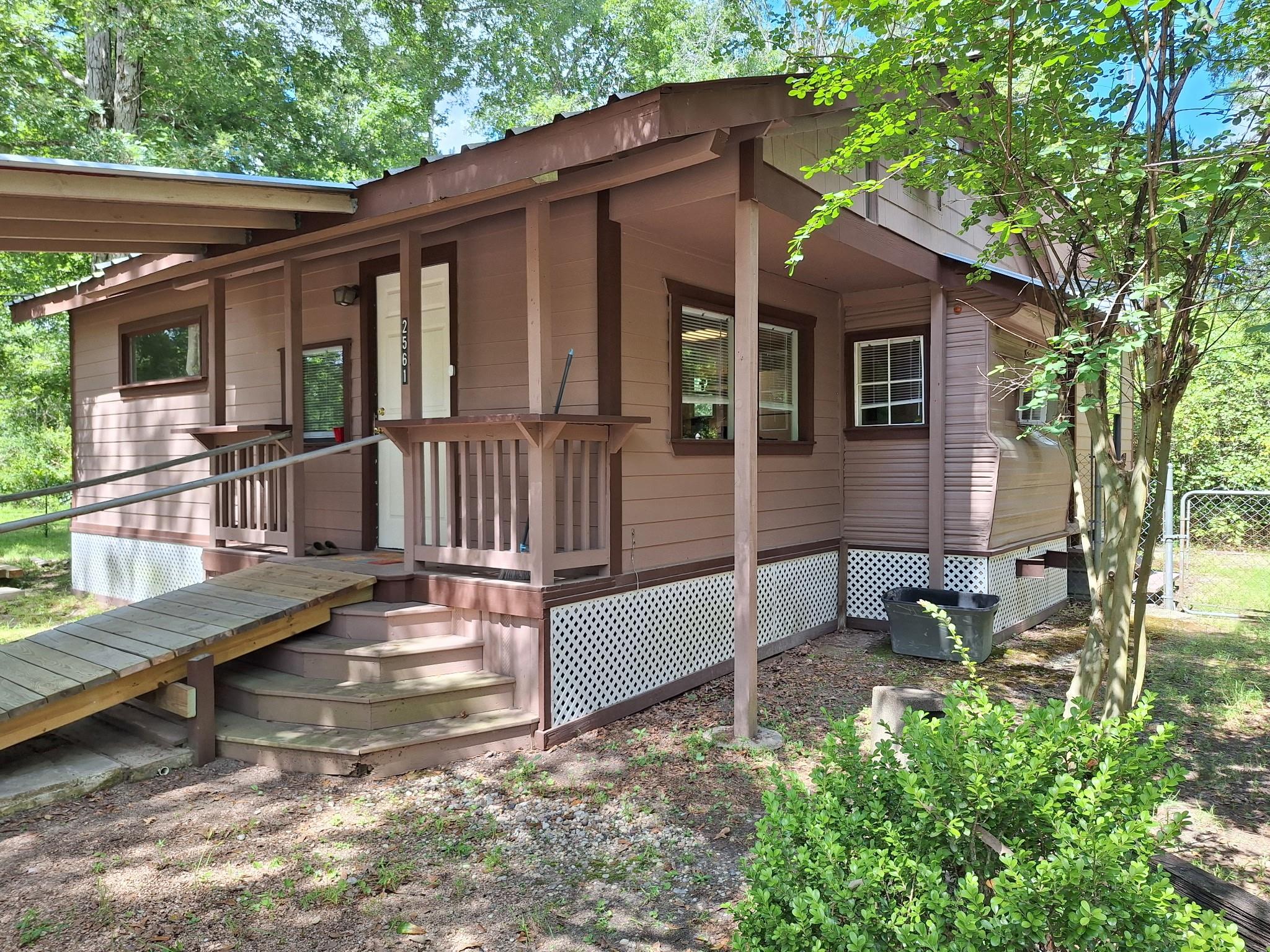 2561 Pioneer Ln Lane