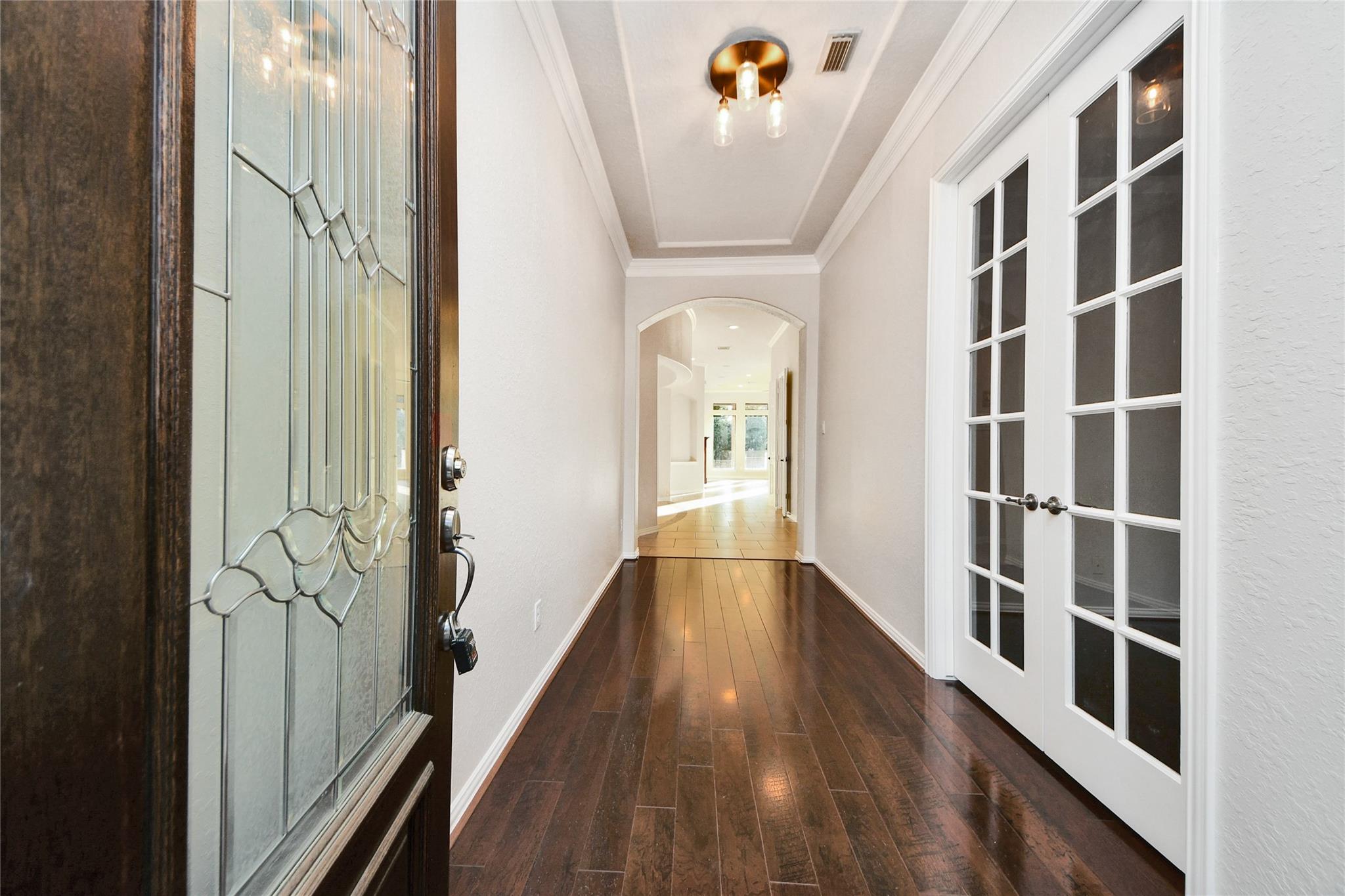 7 Dunwood Springs Court