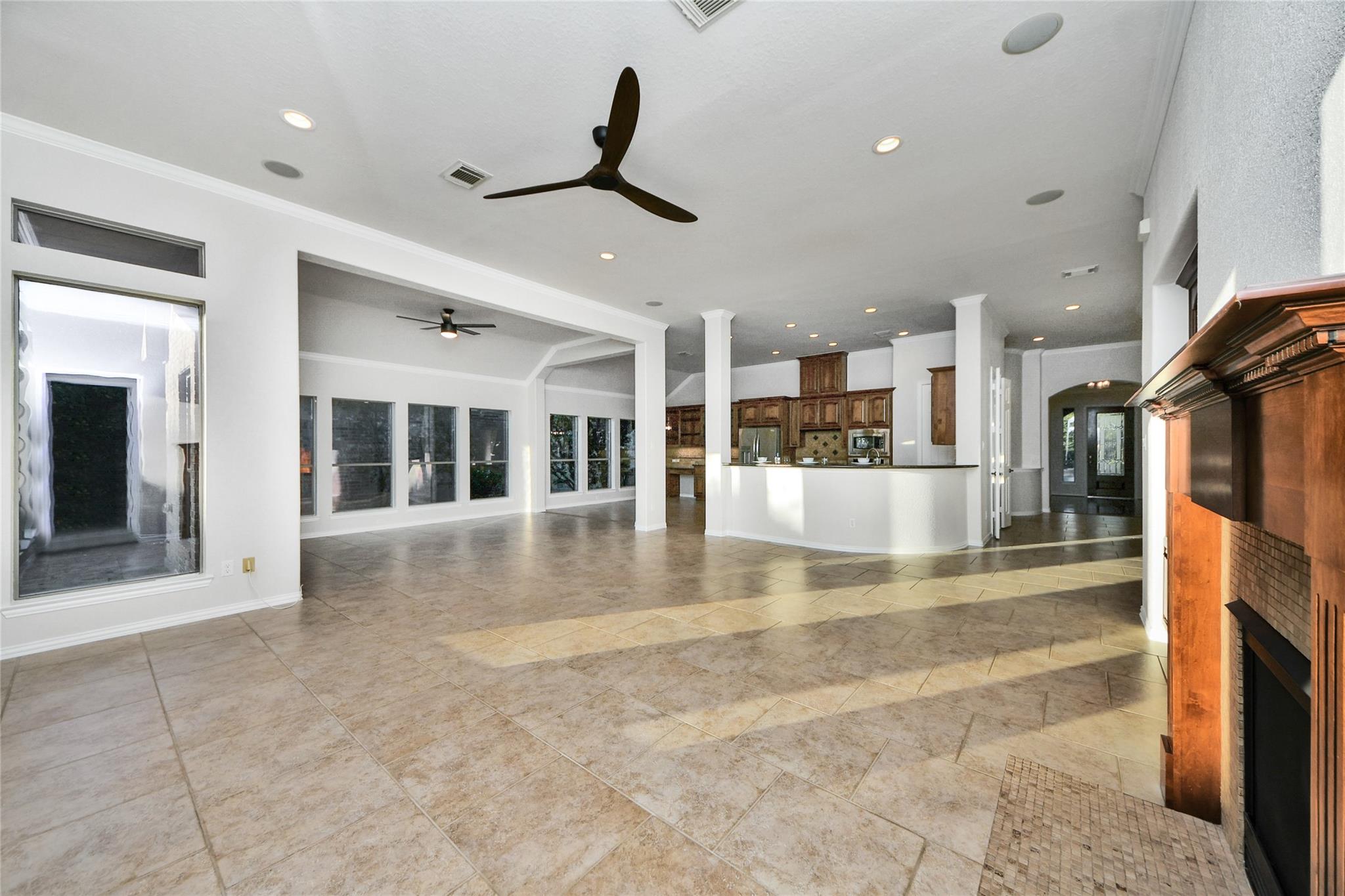 7 Dunwood Springs Court