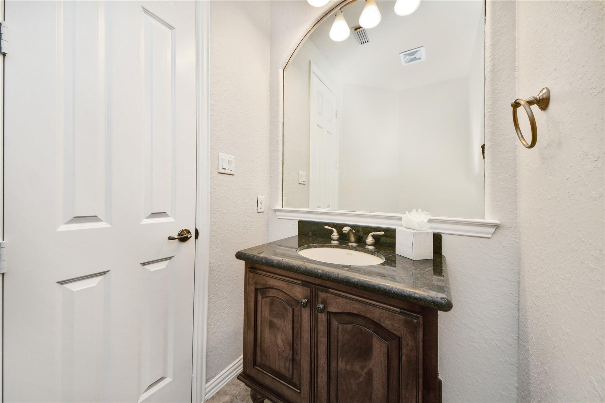 7 Dunwood Springs Court