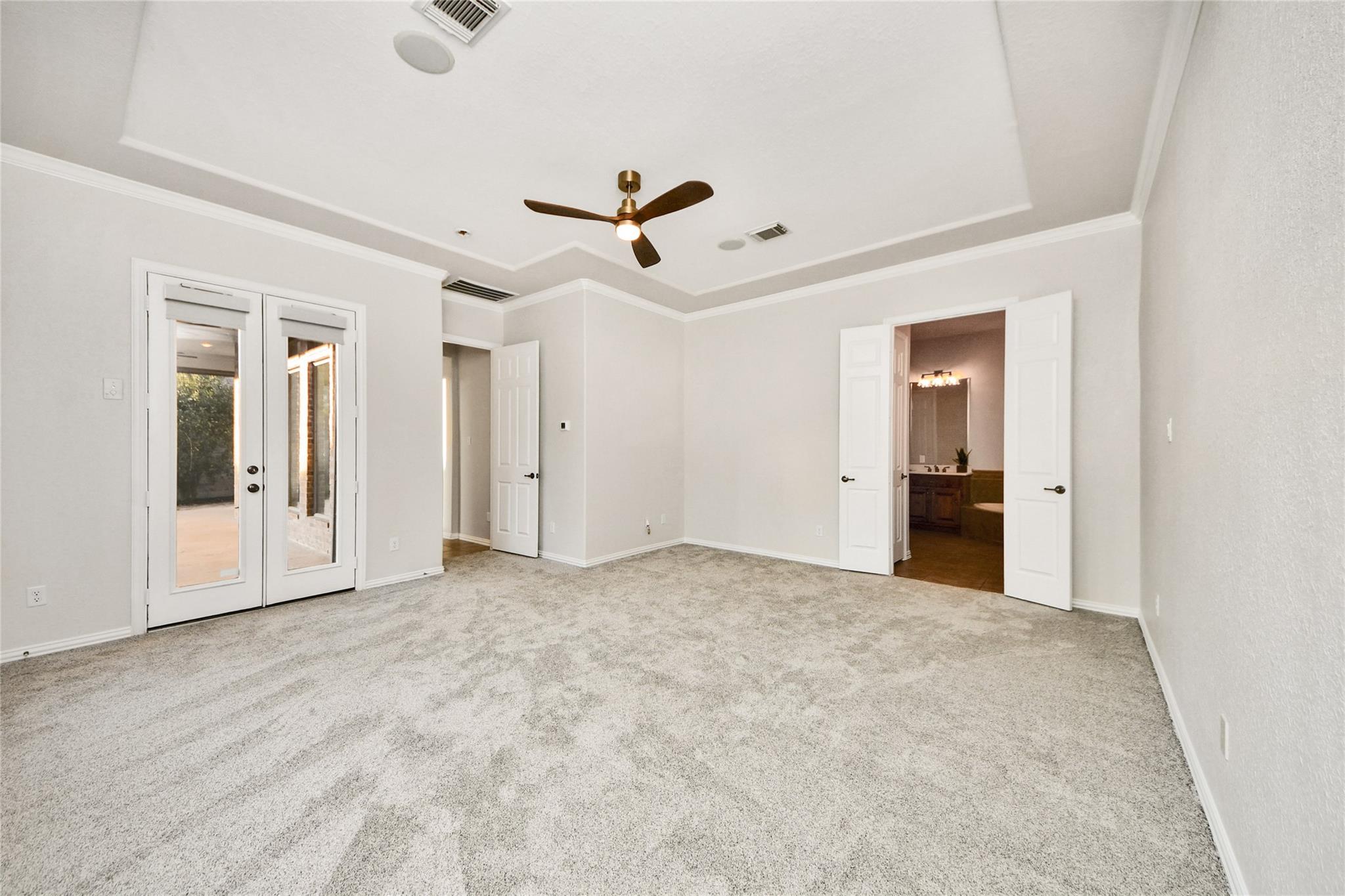 7 Dunwood Springs Court