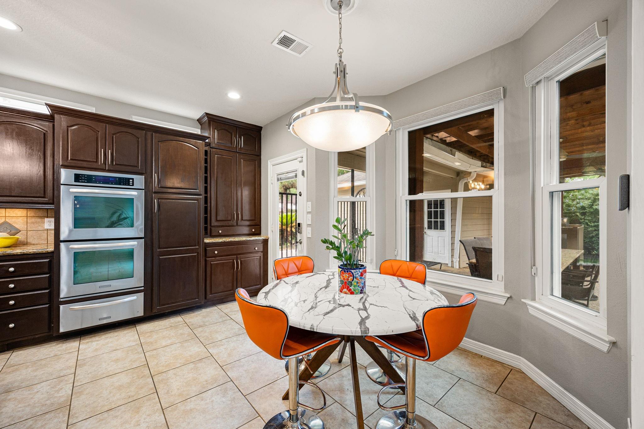 6 Windflower Place