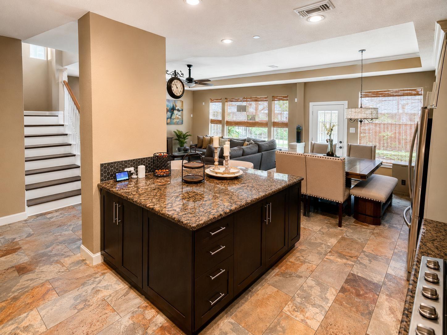 14 Doeskin Place