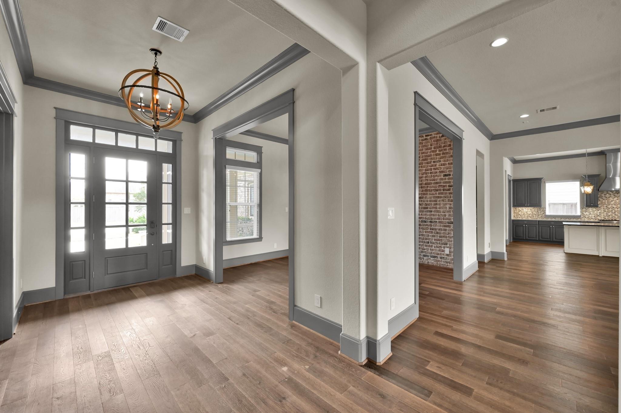 2331 Bottlebrush Lane