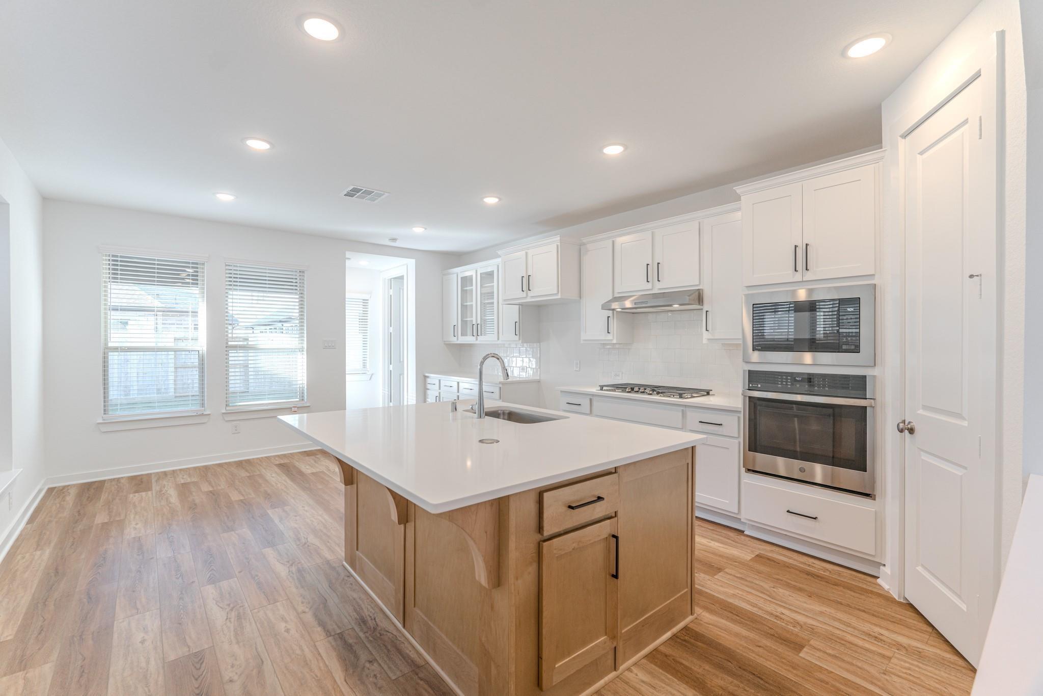 7342 Lake Arrowhead Lane