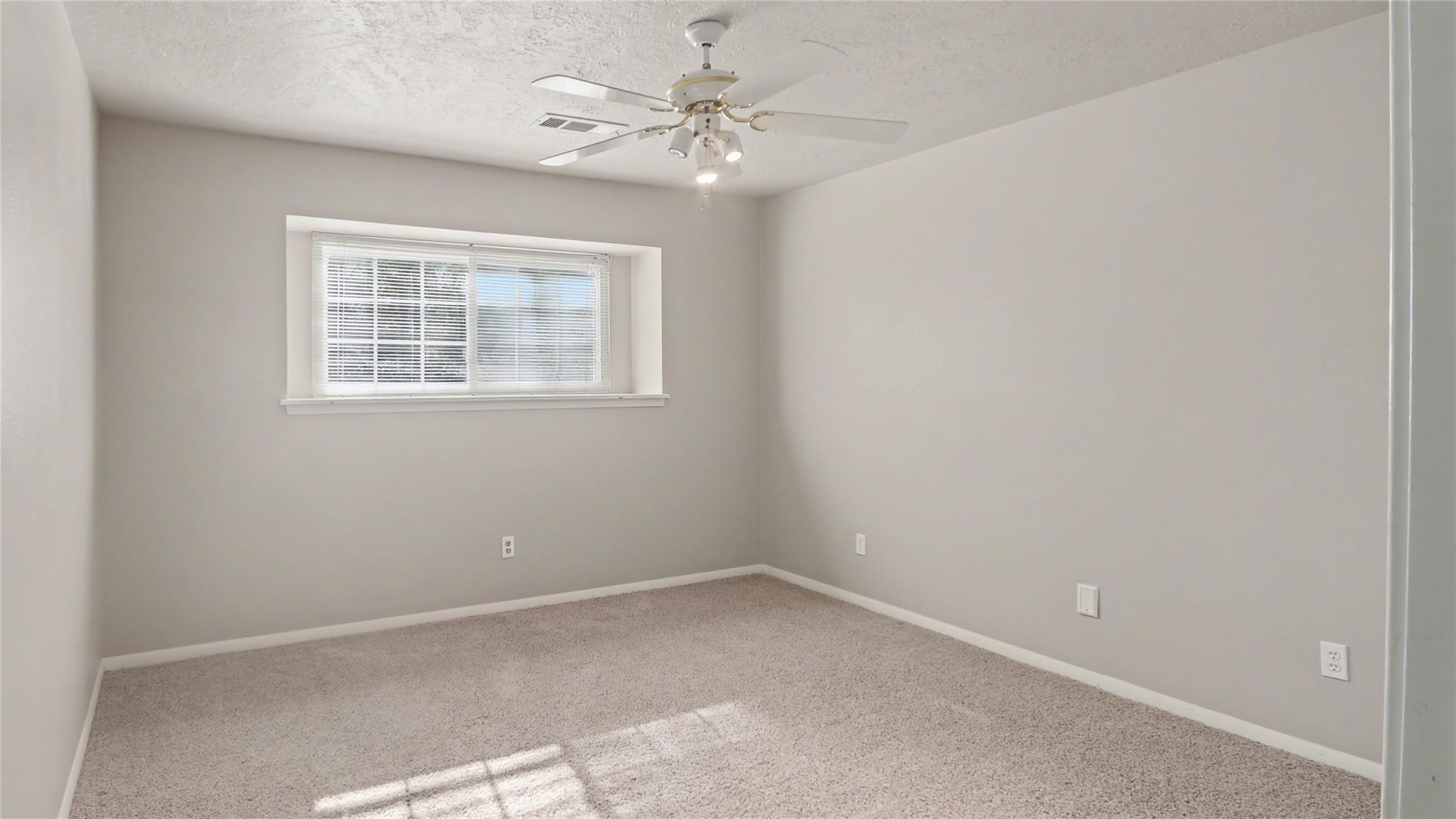 1431 Walnut Lane