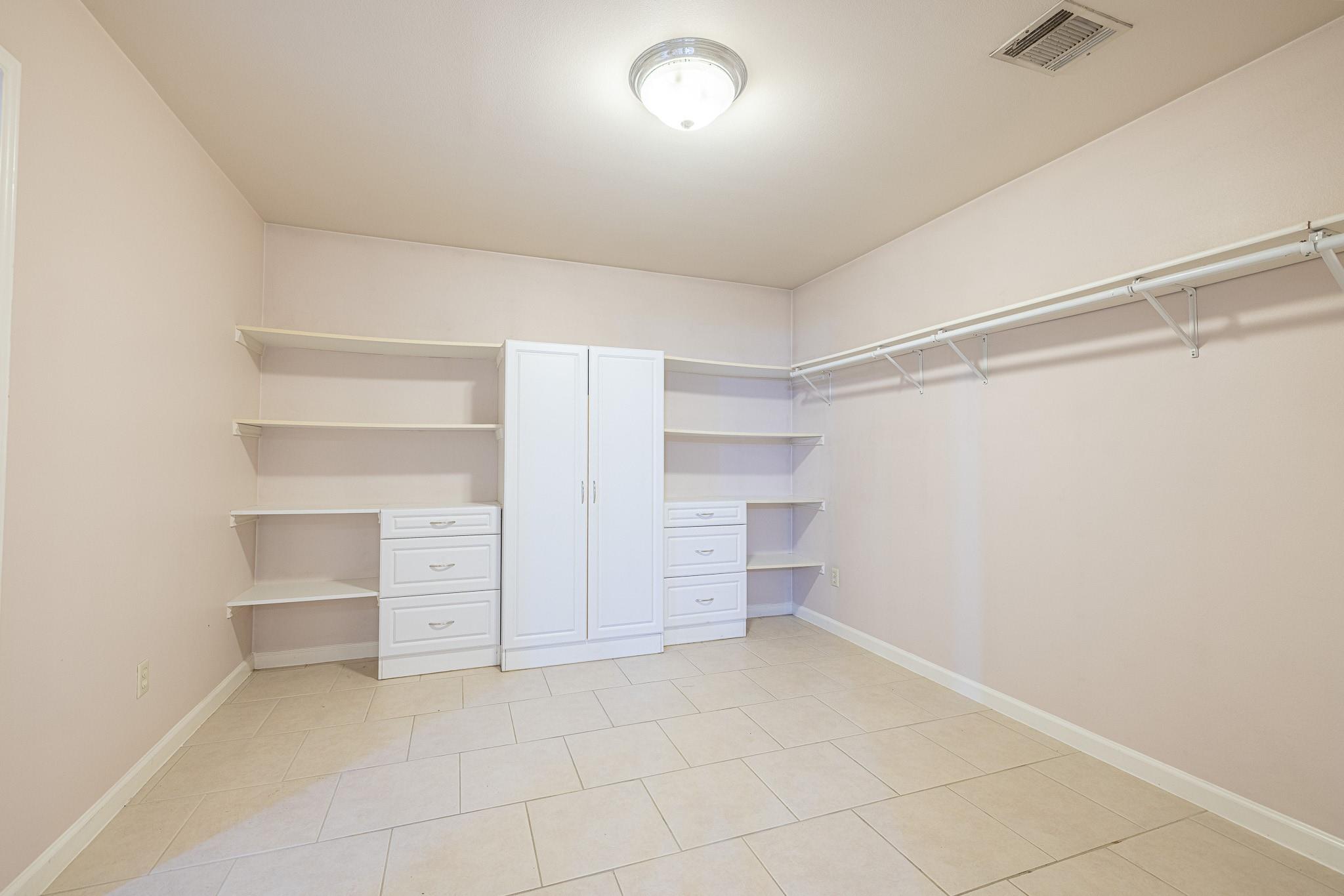 5003 Lord Road