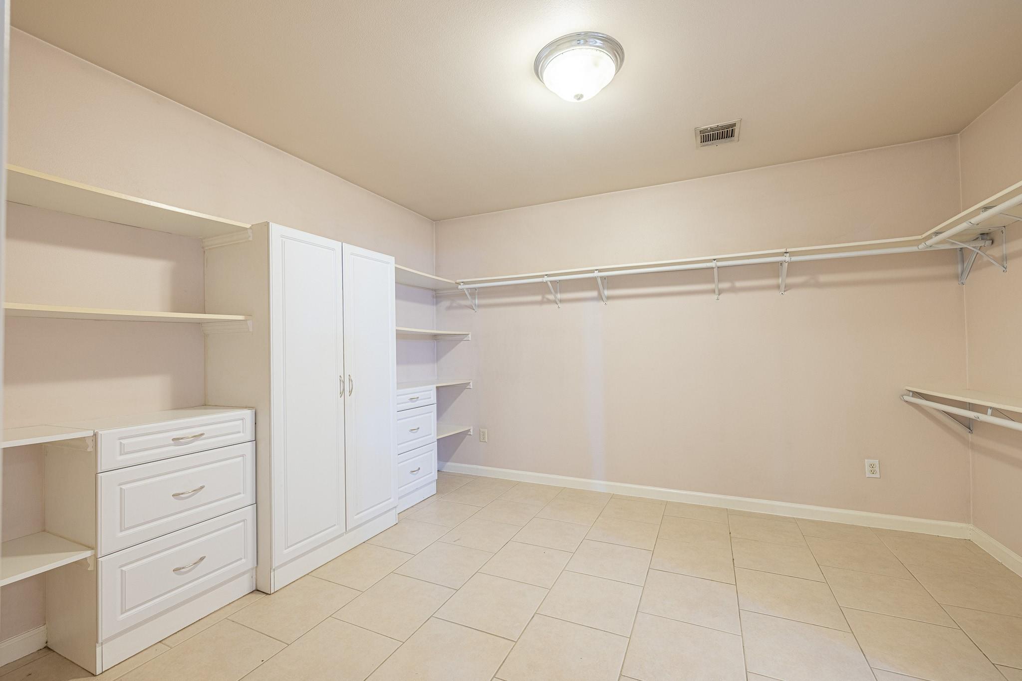5003 Lord Road