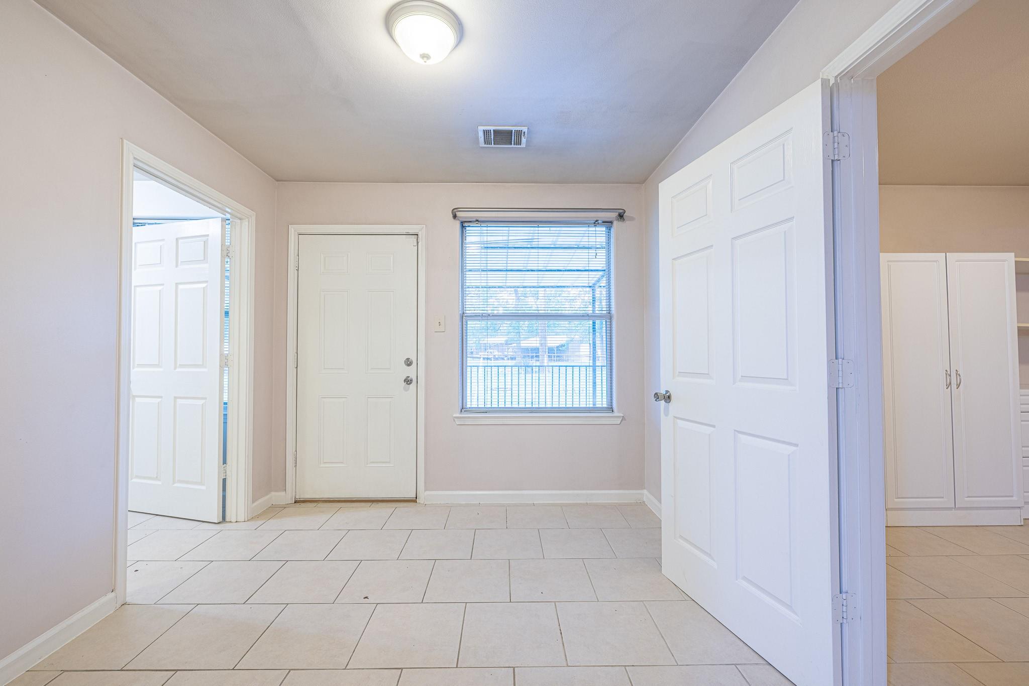 5003 Lord Road