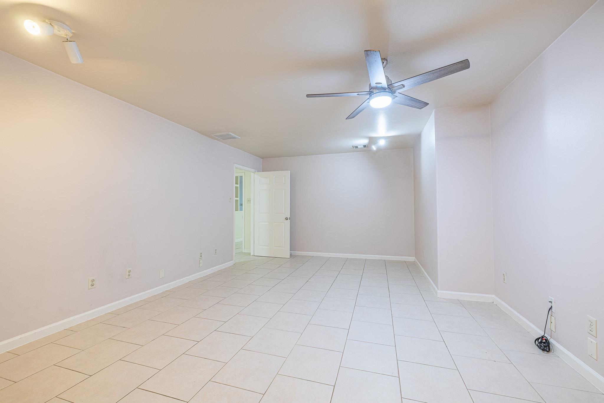 5003 Lord Road