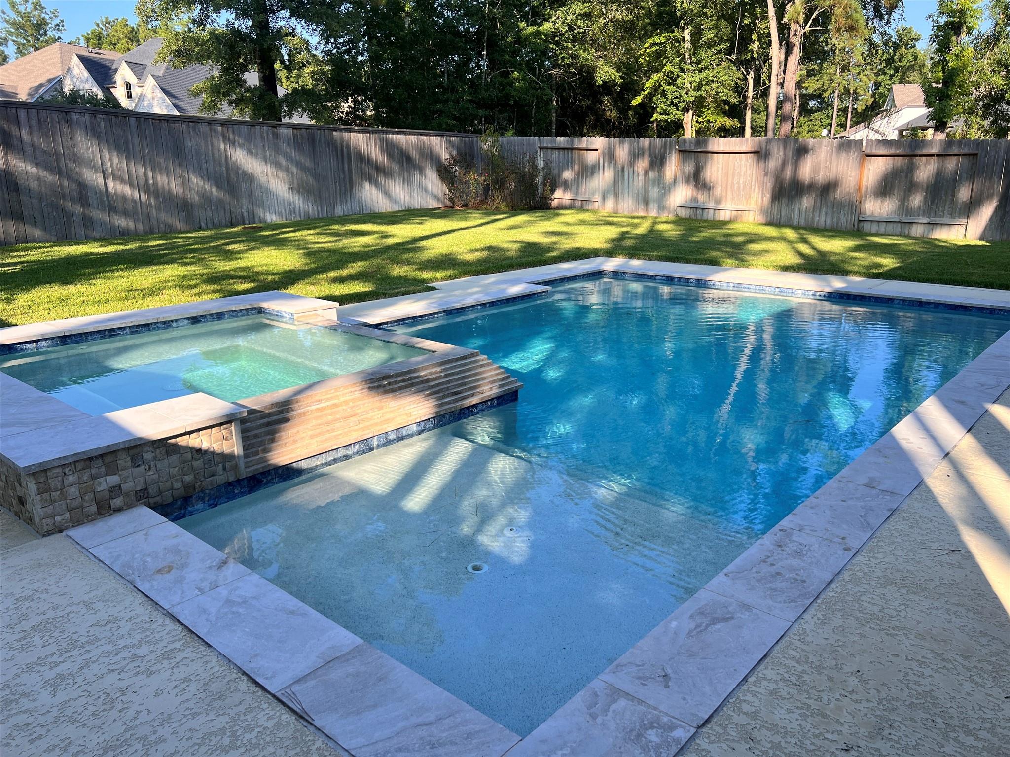 176 Sweeping Valley Drive