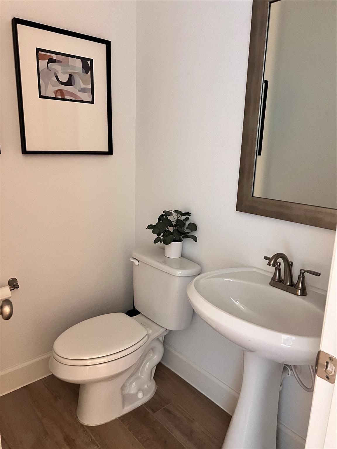 176 Sweeping Valley Drive