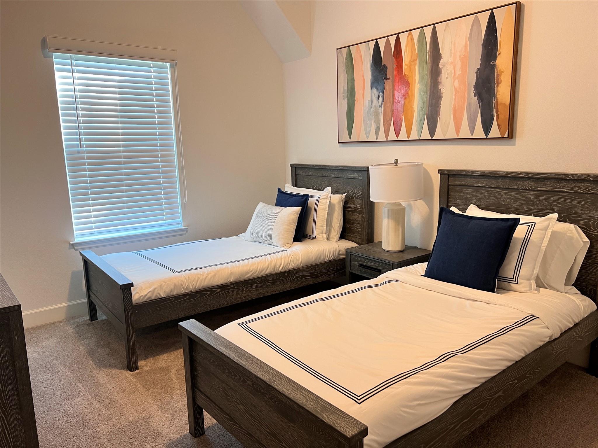 176 Sweeping Valley Drive