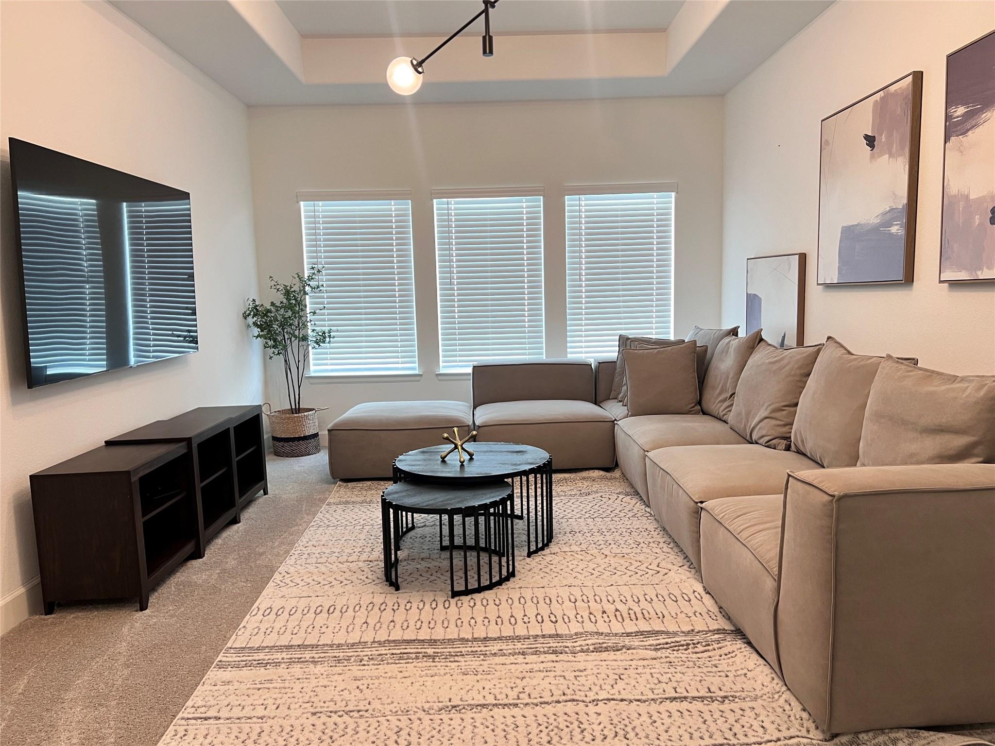 176 Sweeping Valley Drive