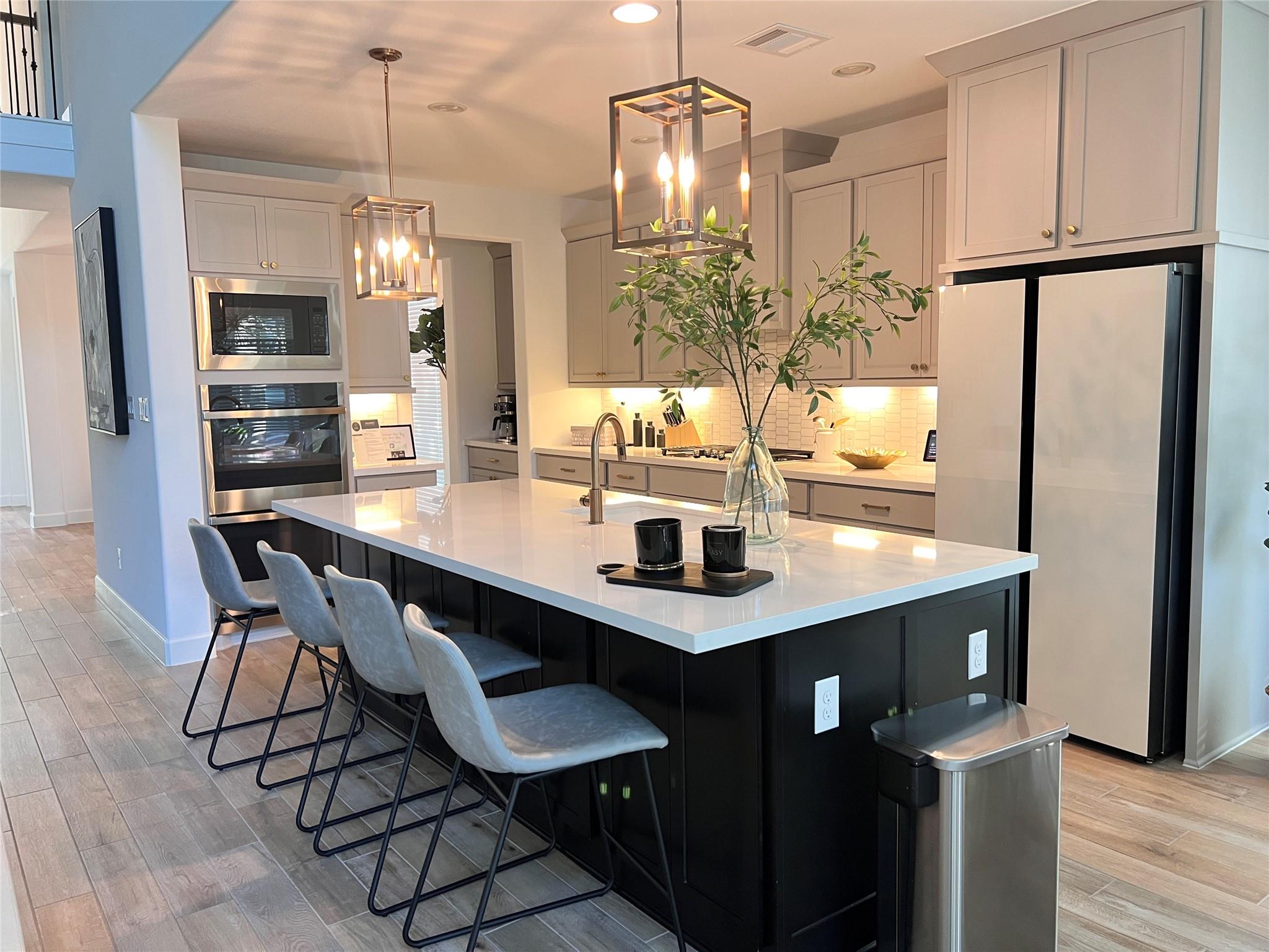 176 Sweeping Valley Drive