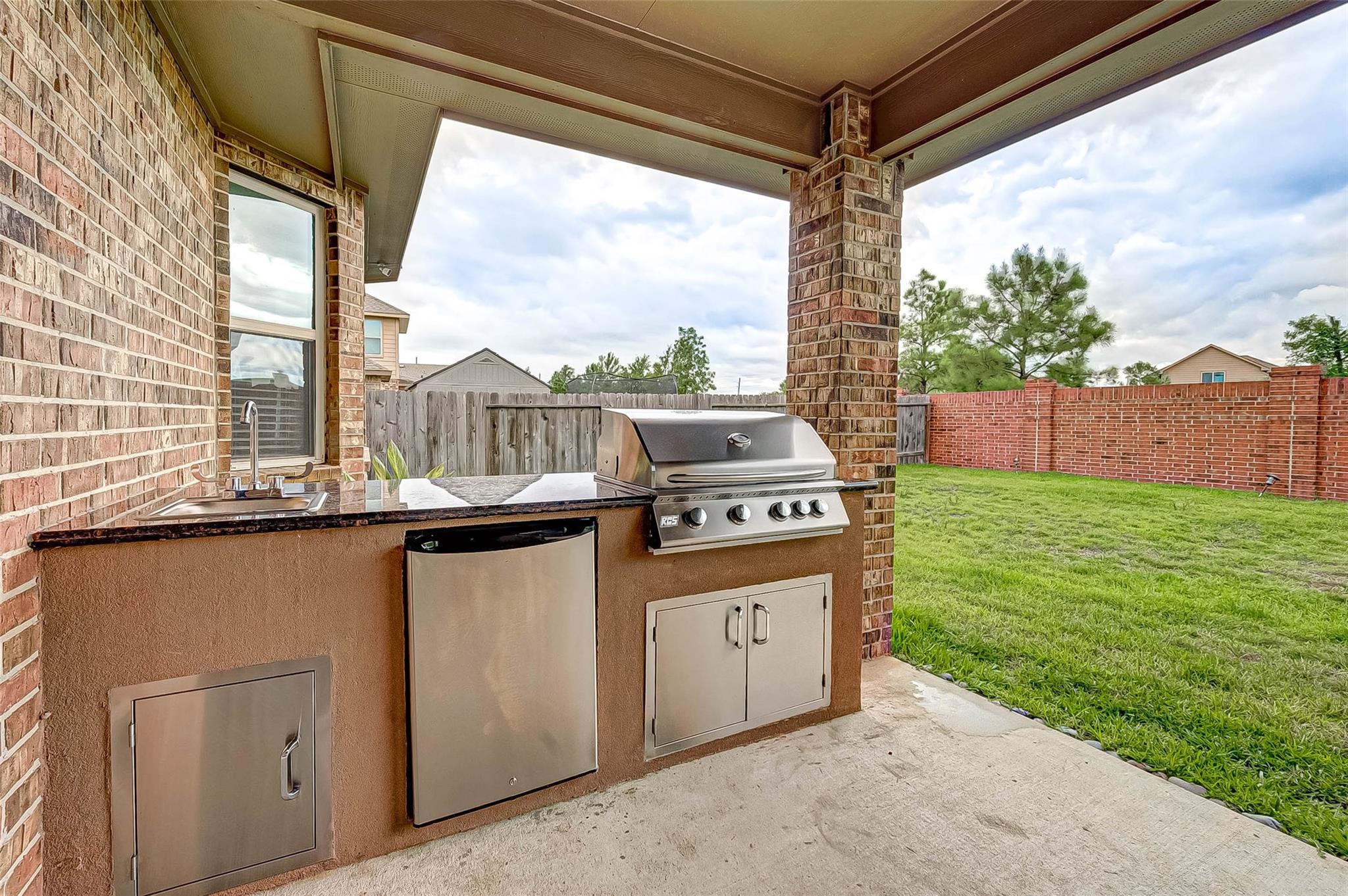 5614 Glenfield Spring Lane