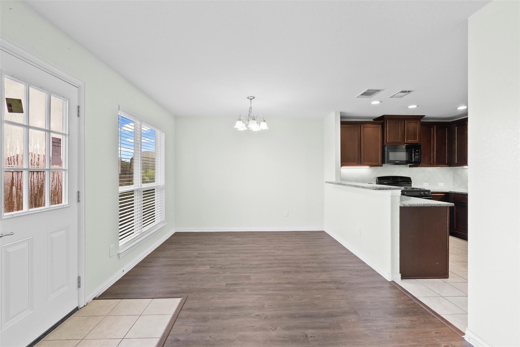2213 Ivy Wall Drive