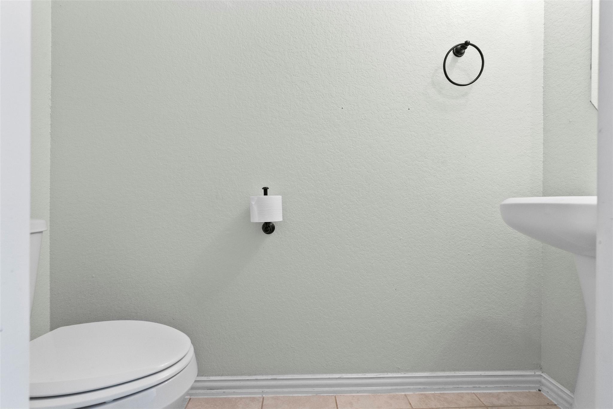 2213 Ivy Wall Drive
