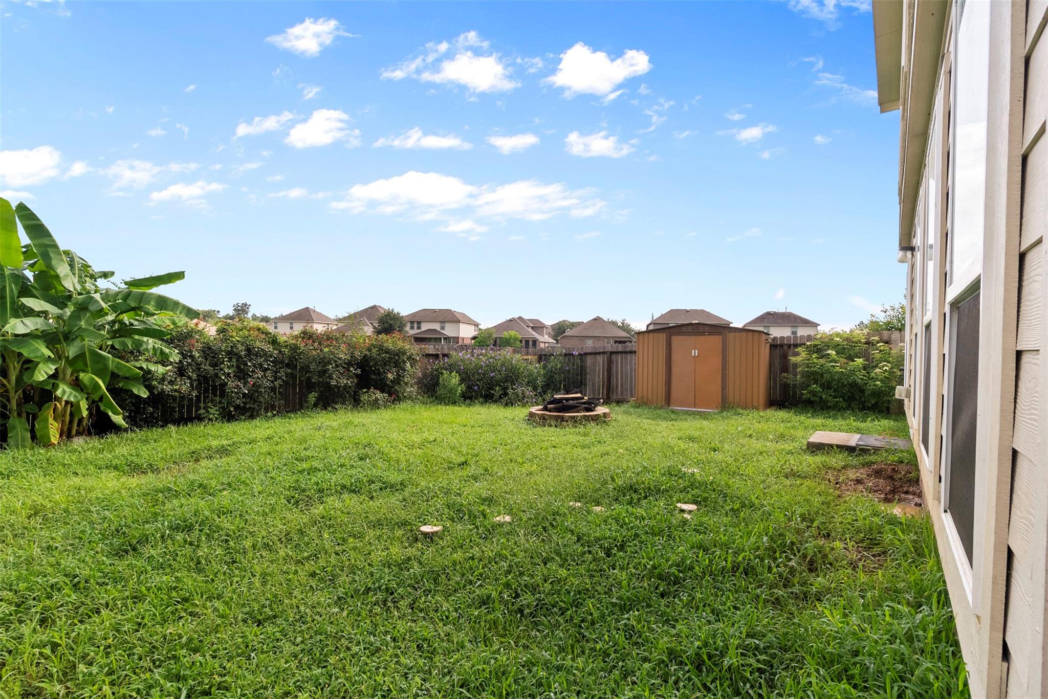 2213 Ivy Wall Drive